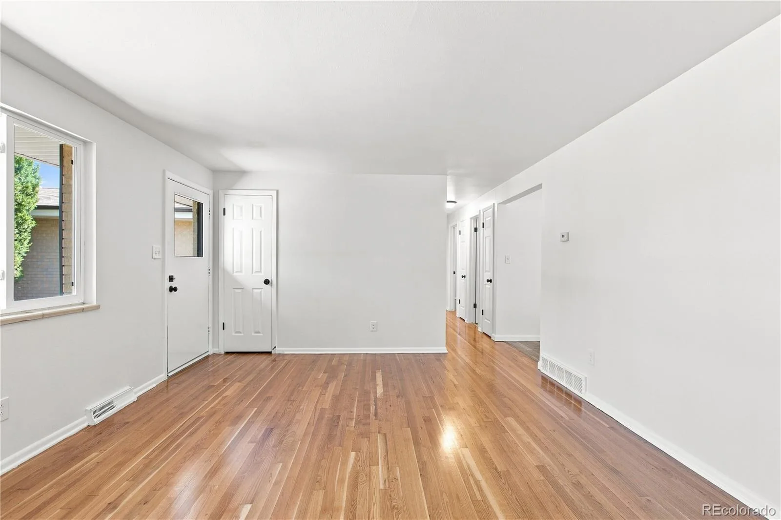 1760 W 55th Avenue Denver CO 80221 | MLS #REC7061852 08222026051541 1600 7