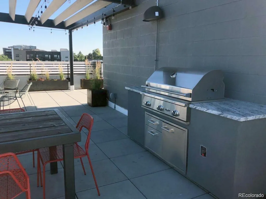 2374 S University Boulevard #307 Denver CO 80210 MLS #REC7062341 05102026033653 1024 34