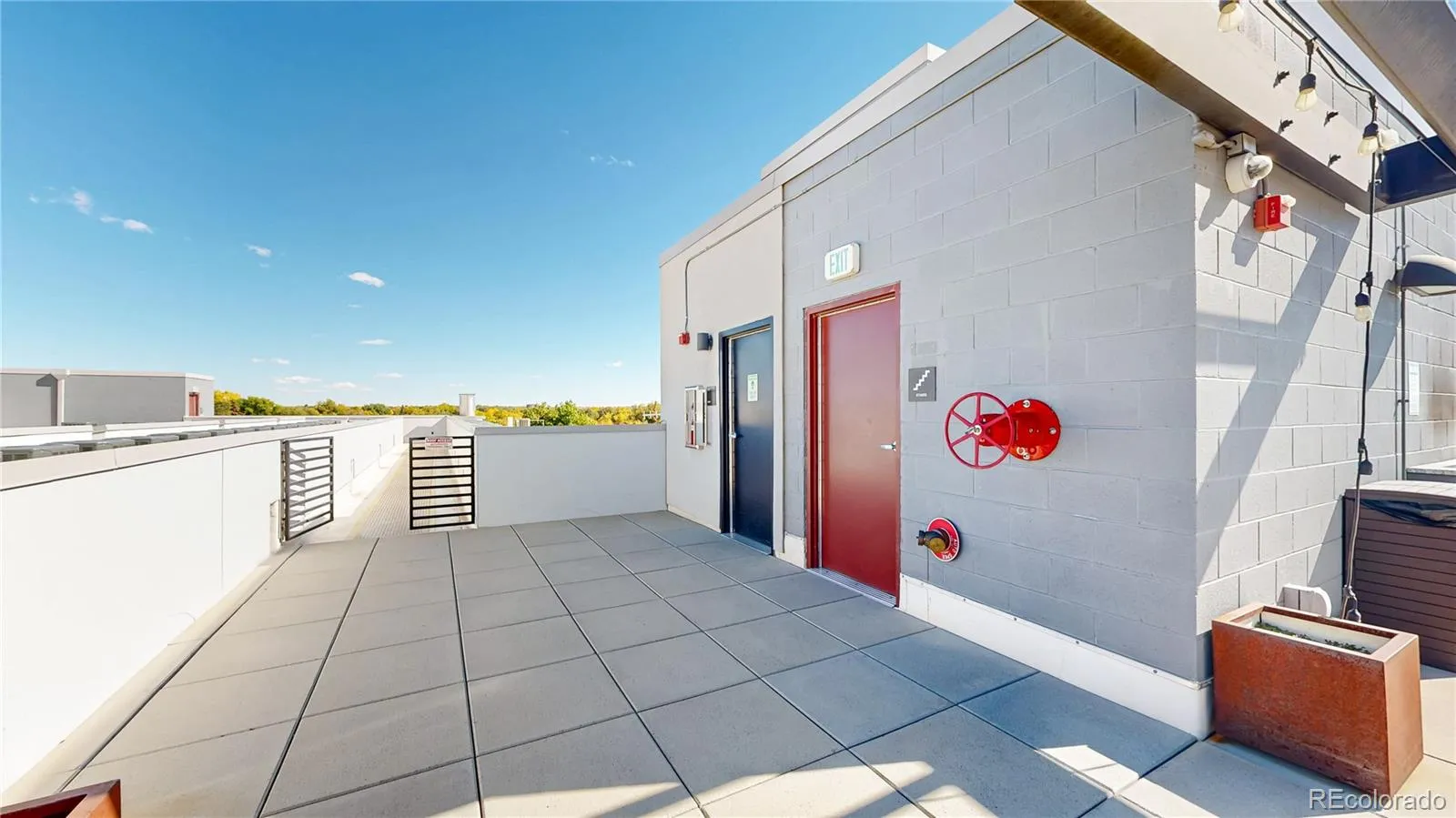 2374 S University Boulevard #307 Denver CO 80210 MLS #REC7062341 05102026033653 1600 29
