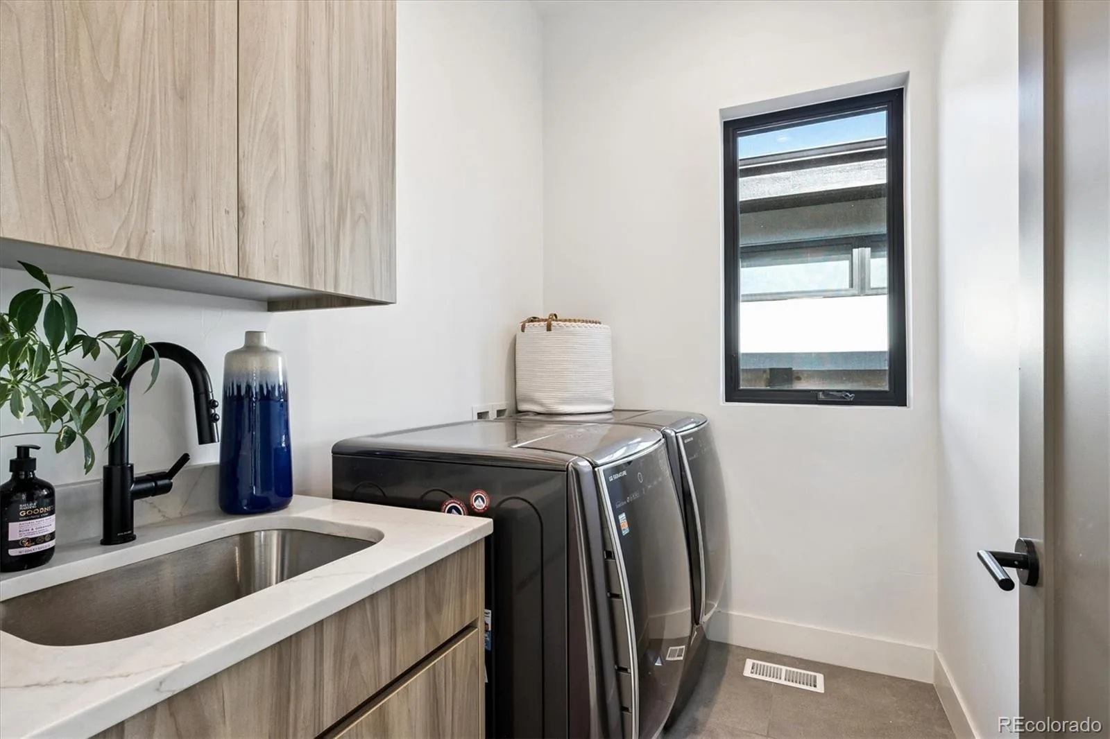4742 Eliot Street Denver CO 80211 | MLS #REC7066518 08112026191838 1600 37