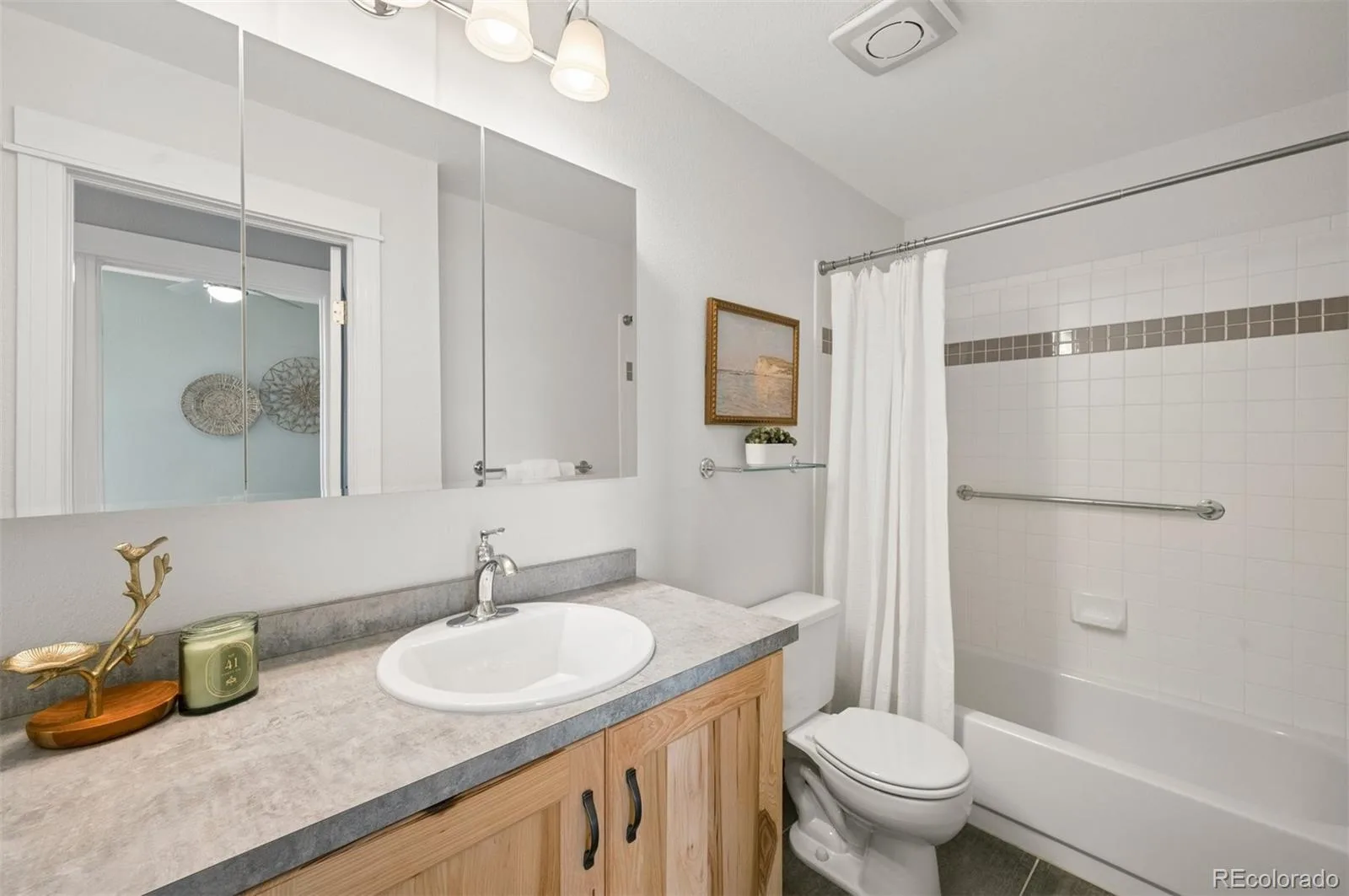 5407 W Iliff Drive Lakewood CO 80227 | MLS #REC7066586 09242026043825 1600 22
