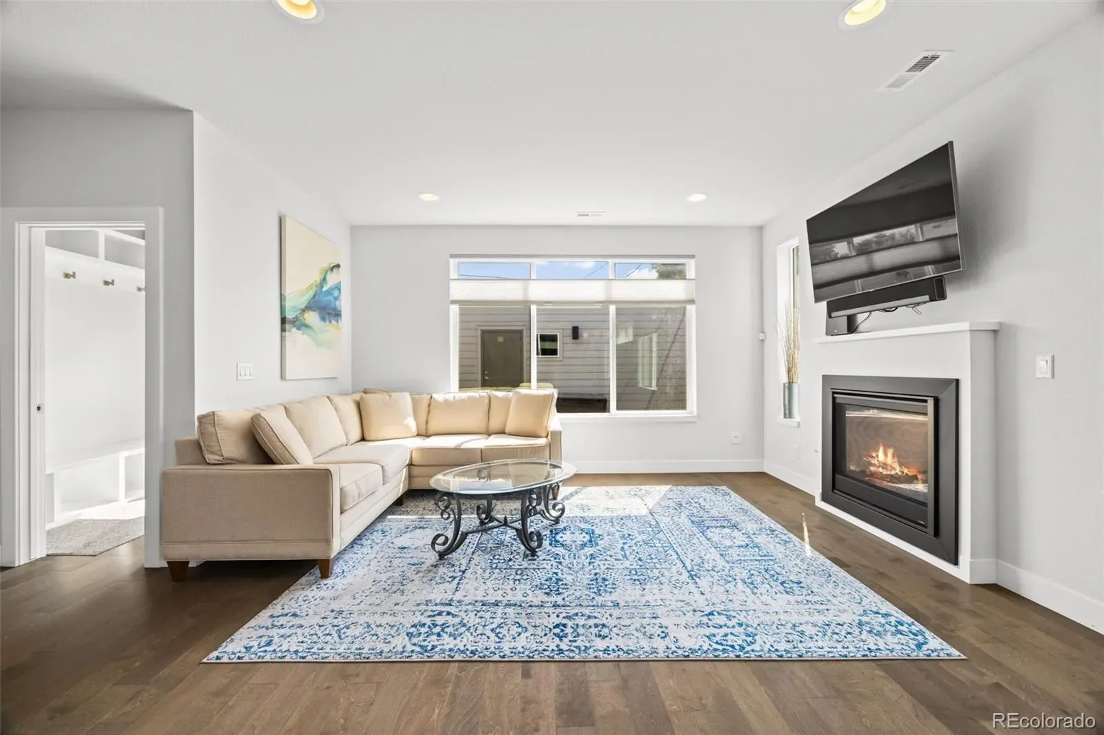 03112026220922 1600 12