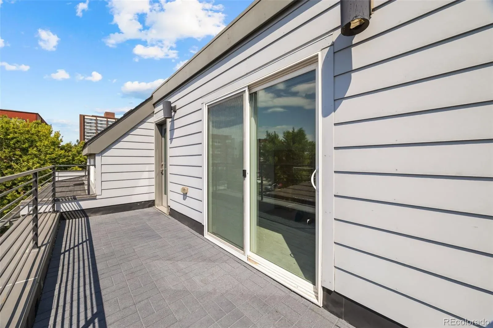 03112026220922 1600 25