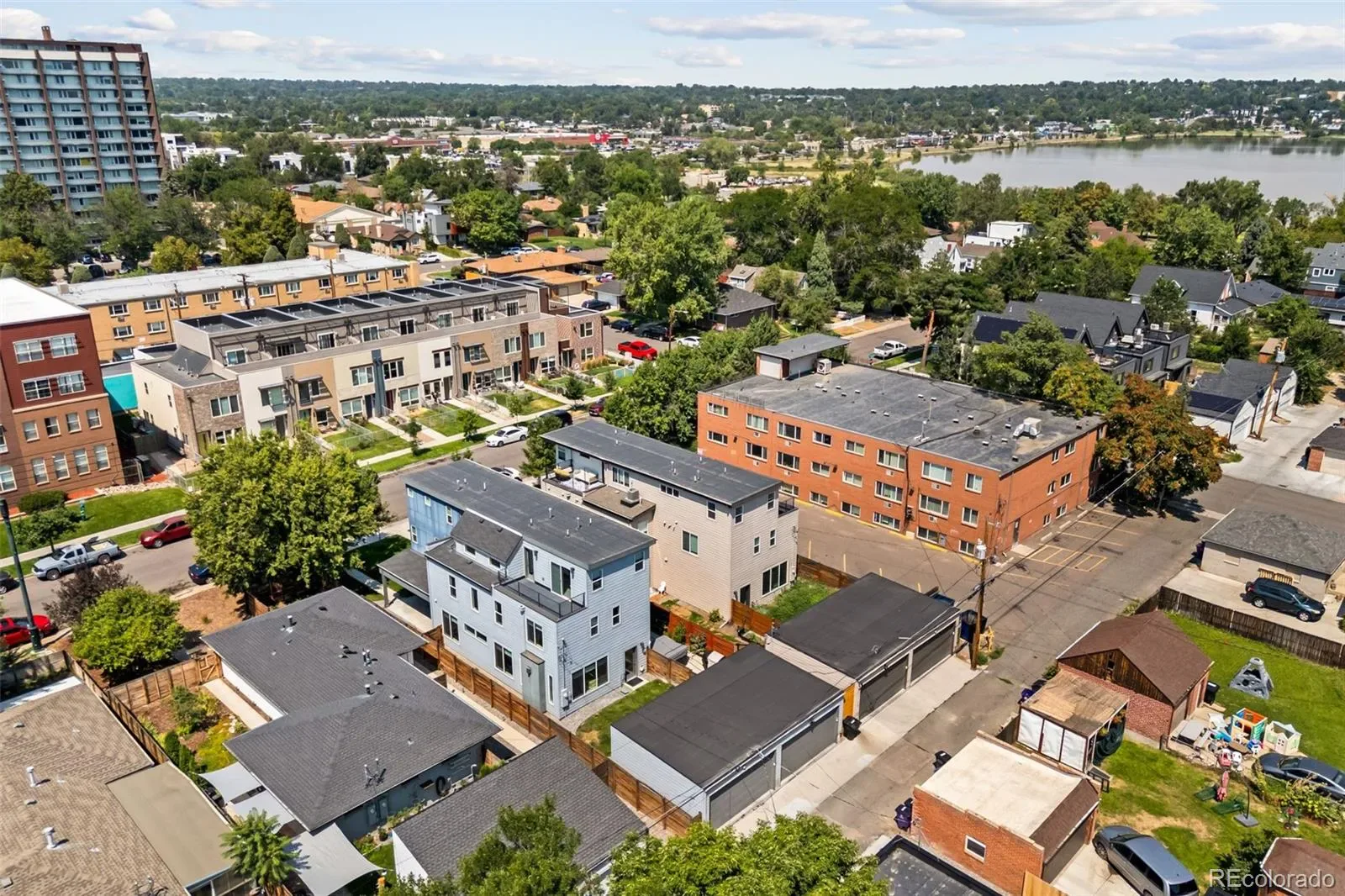 03112026220922 1600 34