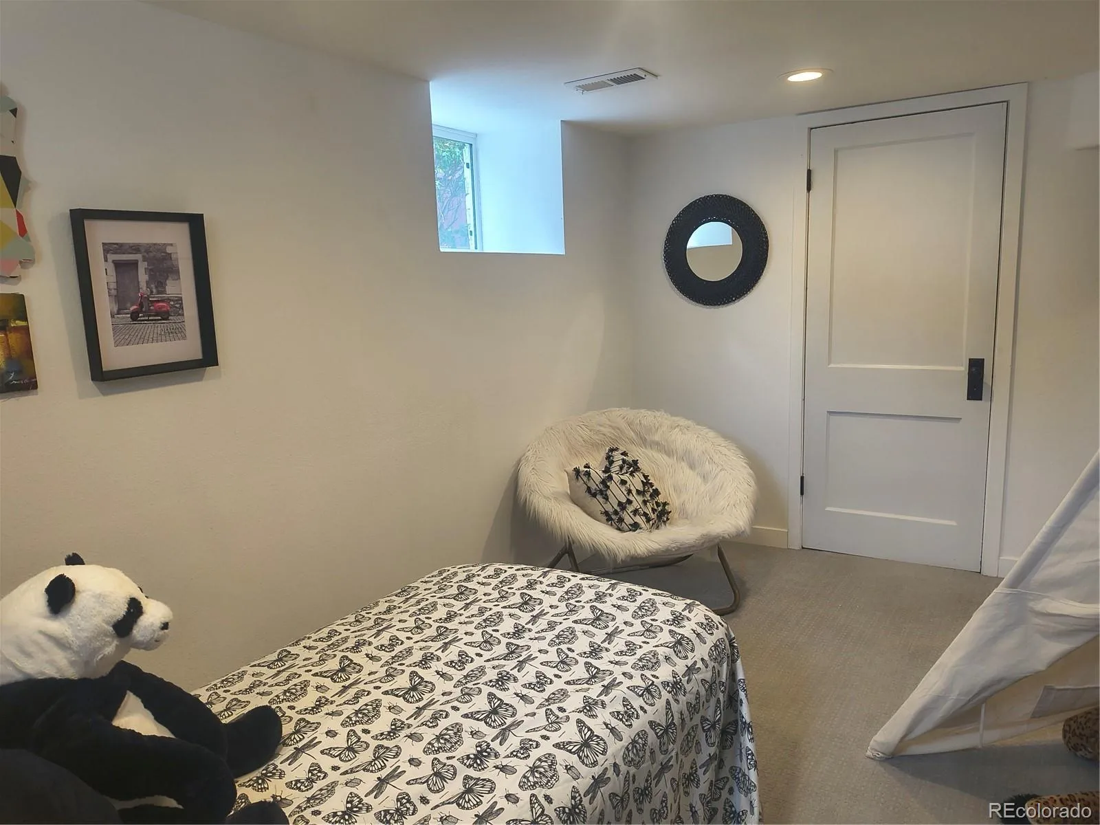 2872 Dahlia Street Denver CO 80207 | MLS #REC7068365 09222026191604 1600 32