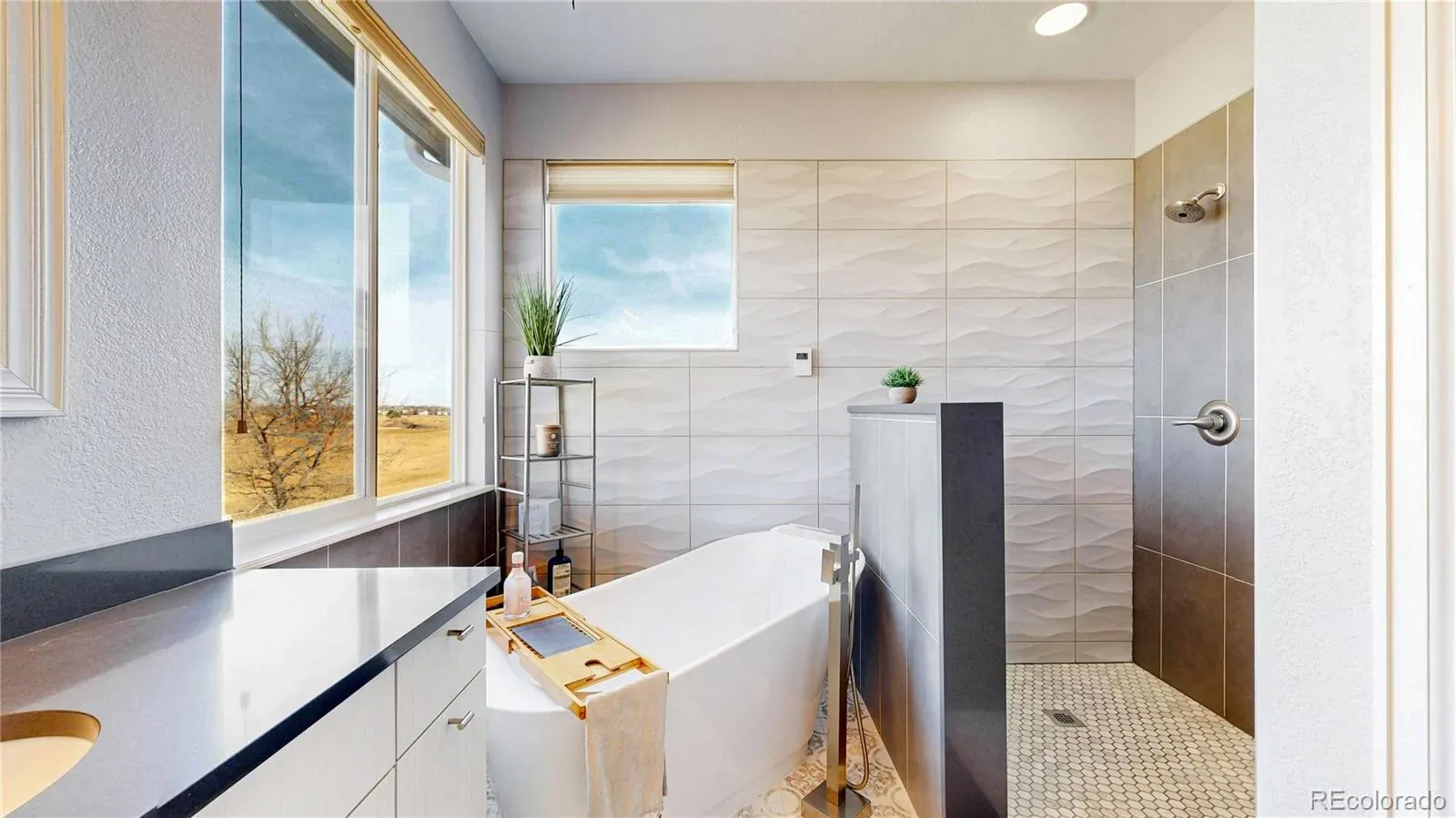 03232026210438 1600 15