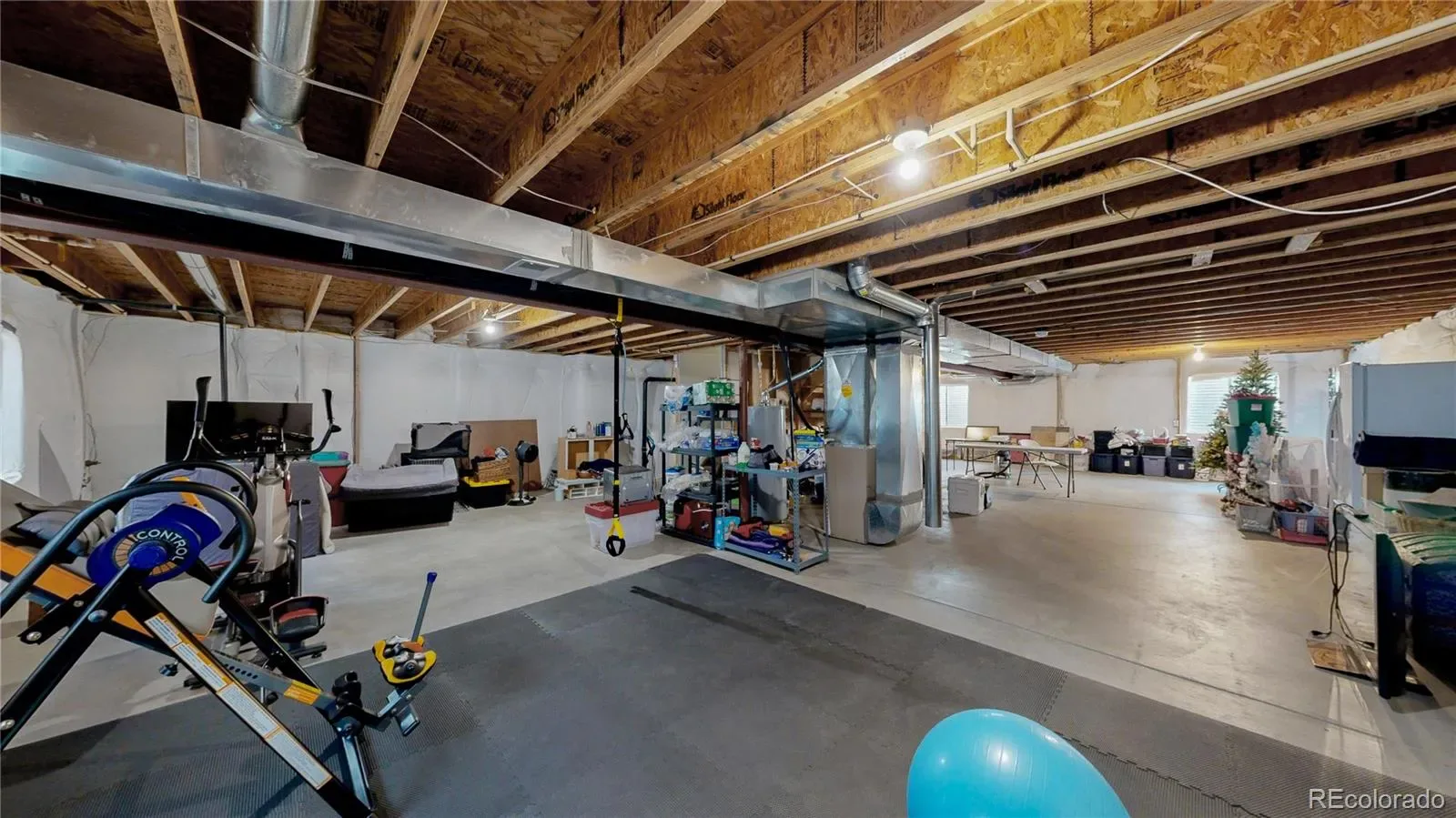 03232026210438 1600 44