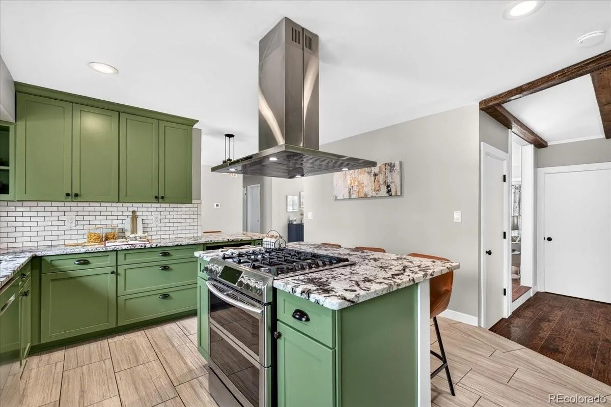 1868 S Alkire Court Lakewood CO 80228 | MLS #REC7070396 08252026204724 1200 11