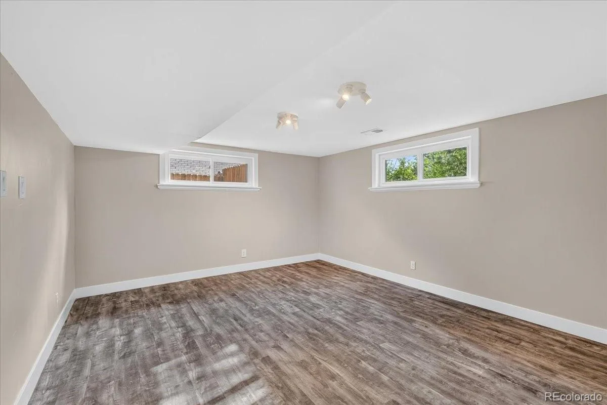 1868 S Alkire Court Lakewood CO 80228 | MLS #REC7070396 08252026204724 1200 33
