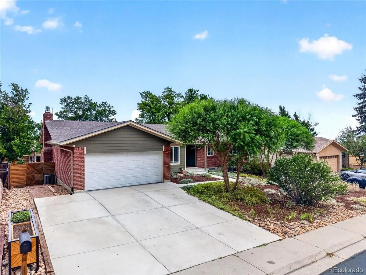 1868 S Alkire Court Lakewood CO 80228 | MLS #REC7070396 08252026204724 1200 41