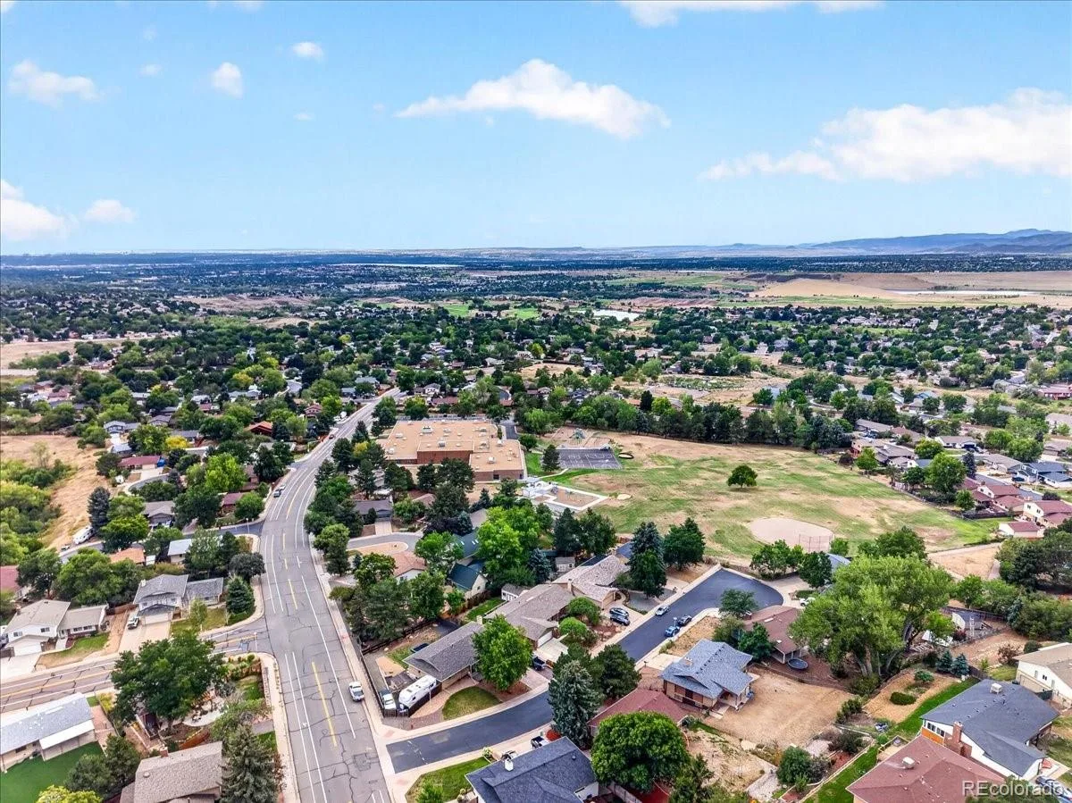 1868 S Alkire Court Lakewood CO 80228 | MLS #REC7070396 08252026204724 1200 44