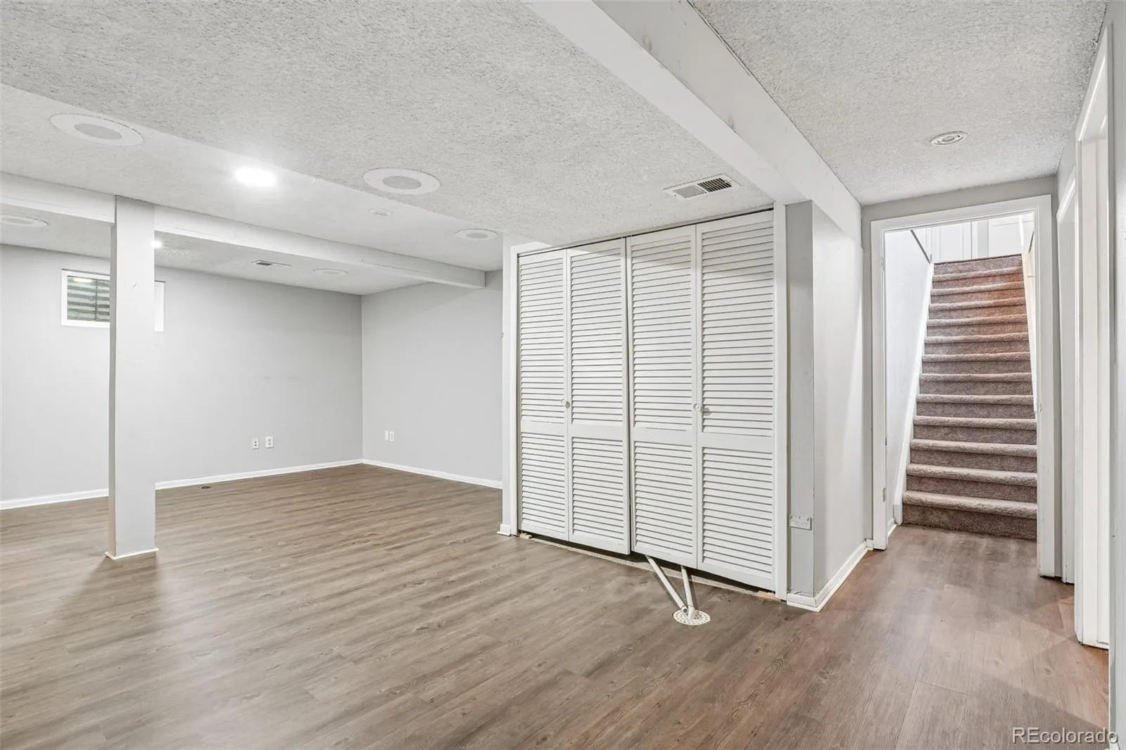 9339 W 76th Avenue Arvada CO 80005 MLS #REC7070464 05222026000200 1600 27