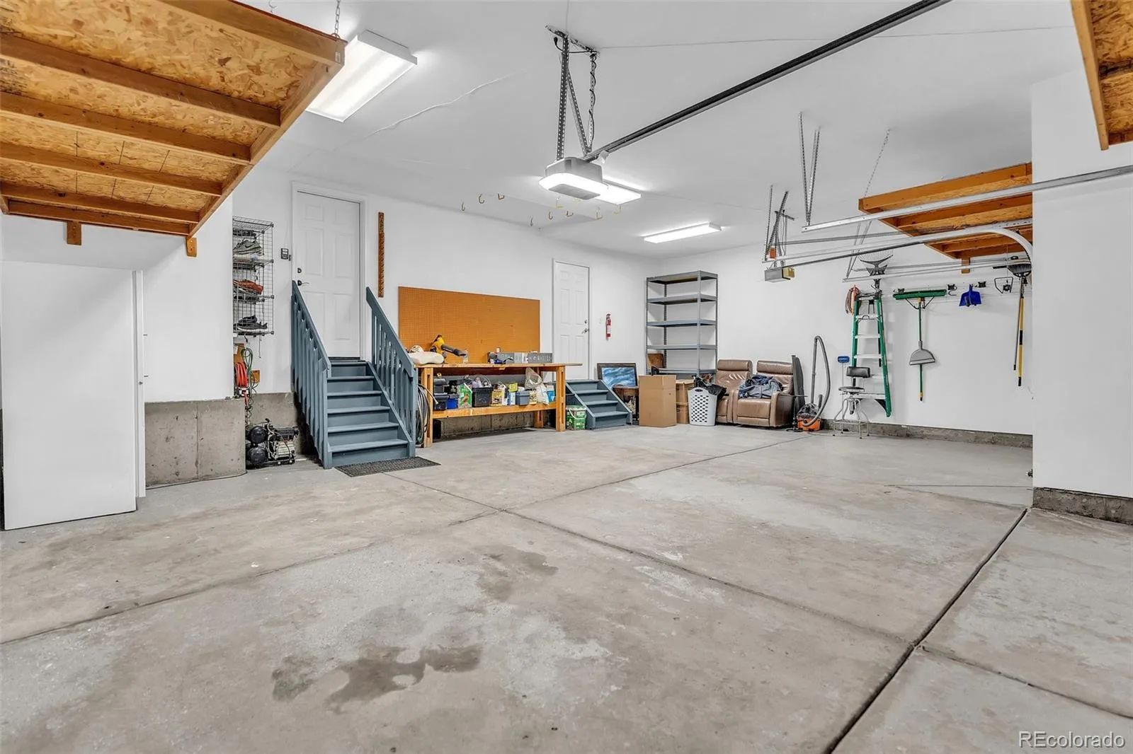 3228 Soaring Eagle Lane Castle Rock CO 80109 | MLS #REC7072102 08012026014017 1600 37