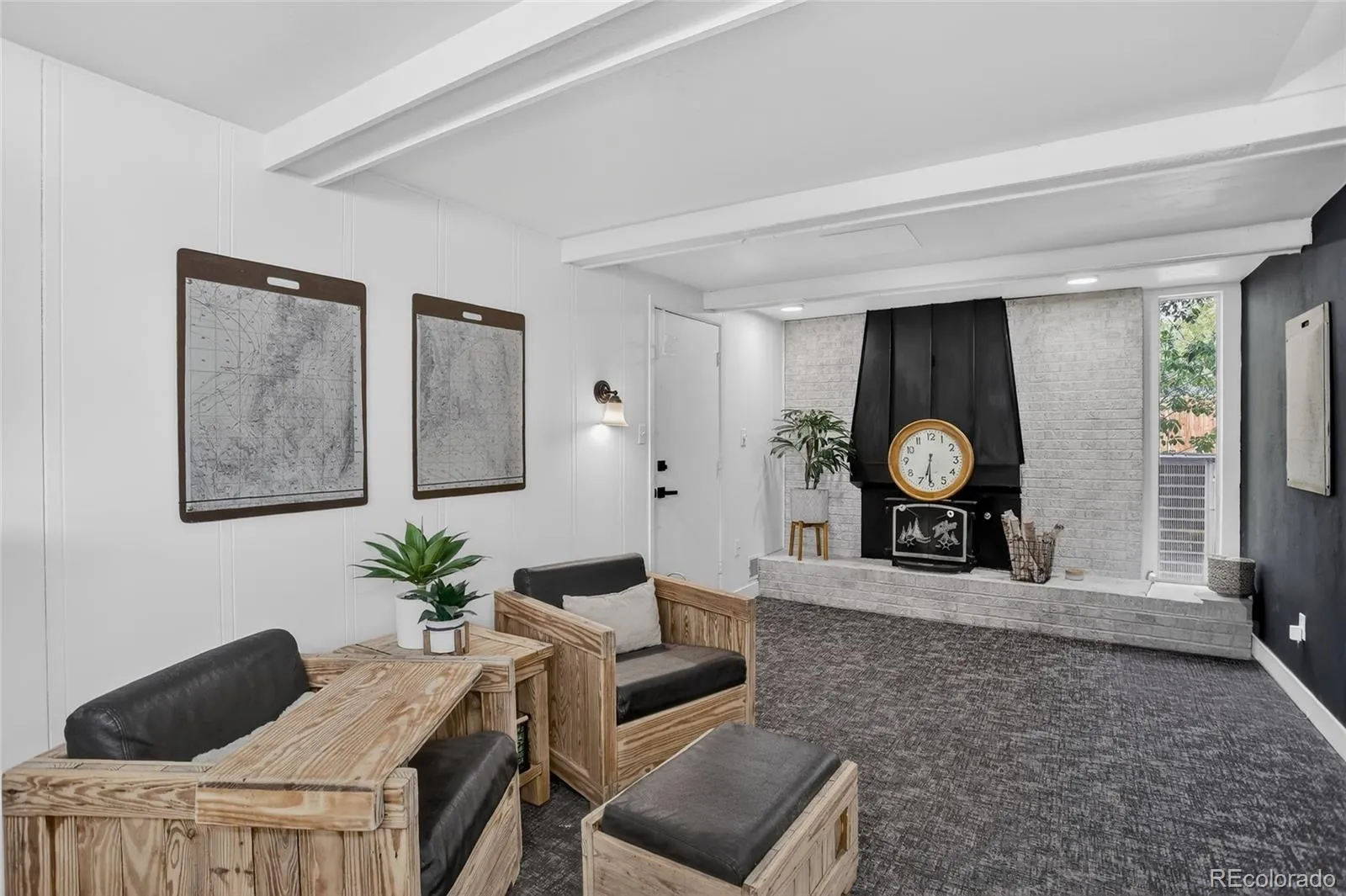 04212026194019 1600 19