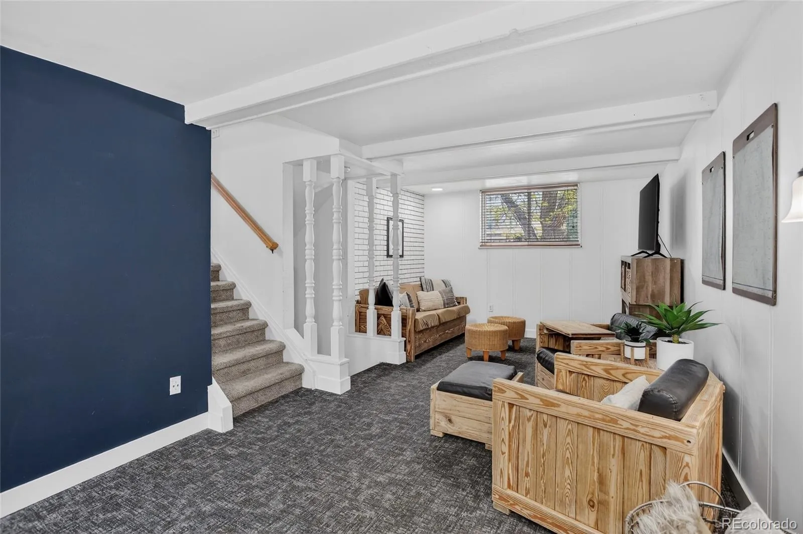 04212026194019 1600 20