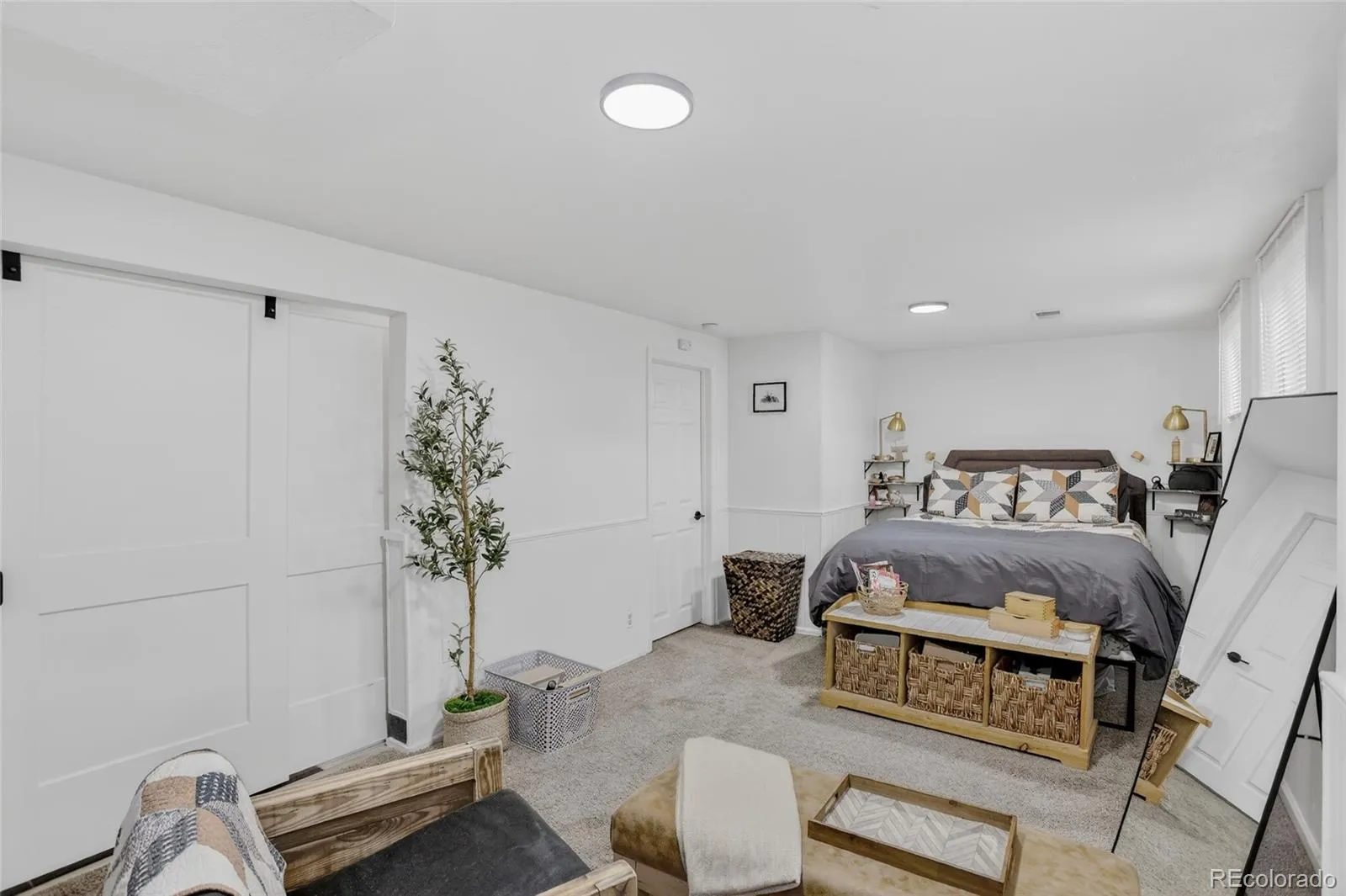 04212026194019 1600 34