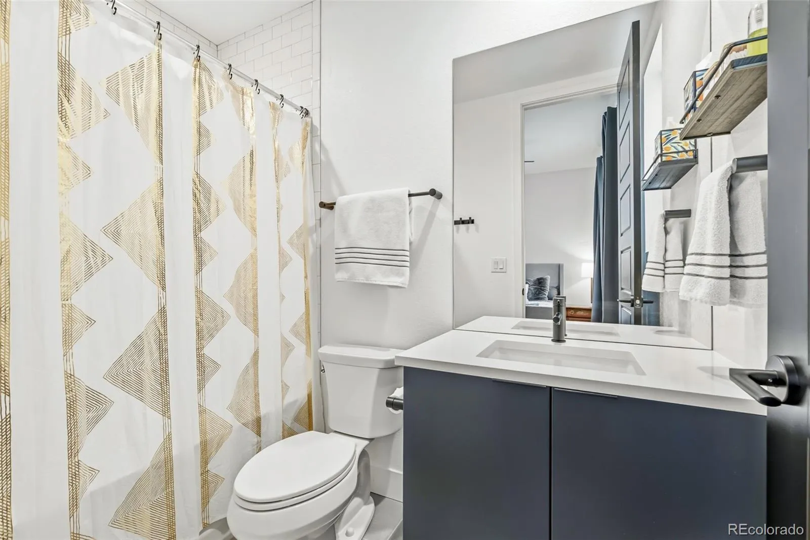 6306 N Elmira Court Denver CO 80238 | MLS #REC7074331 05122026135116 1600 23