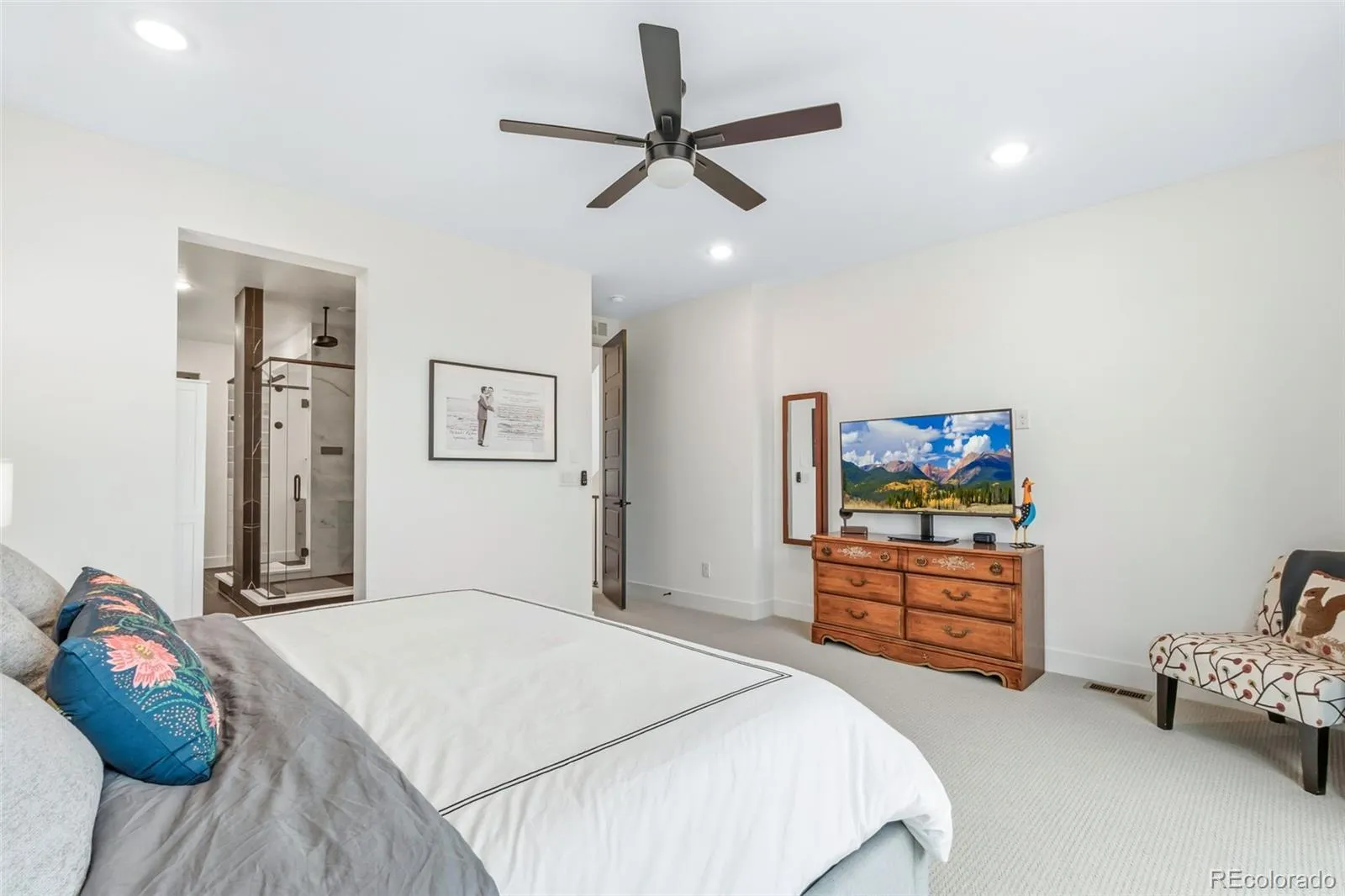6306 N Elmira Court Denver CO 80238 | MLS #REC7074331 05122026135116 1600 25