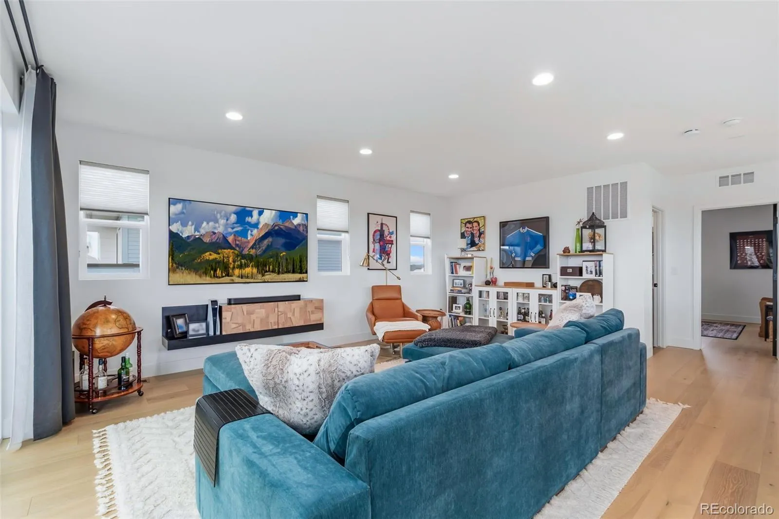 6306 N Elmira Court Denver CO 80238 | MLS #REC7074331 05122026135116 1600 31