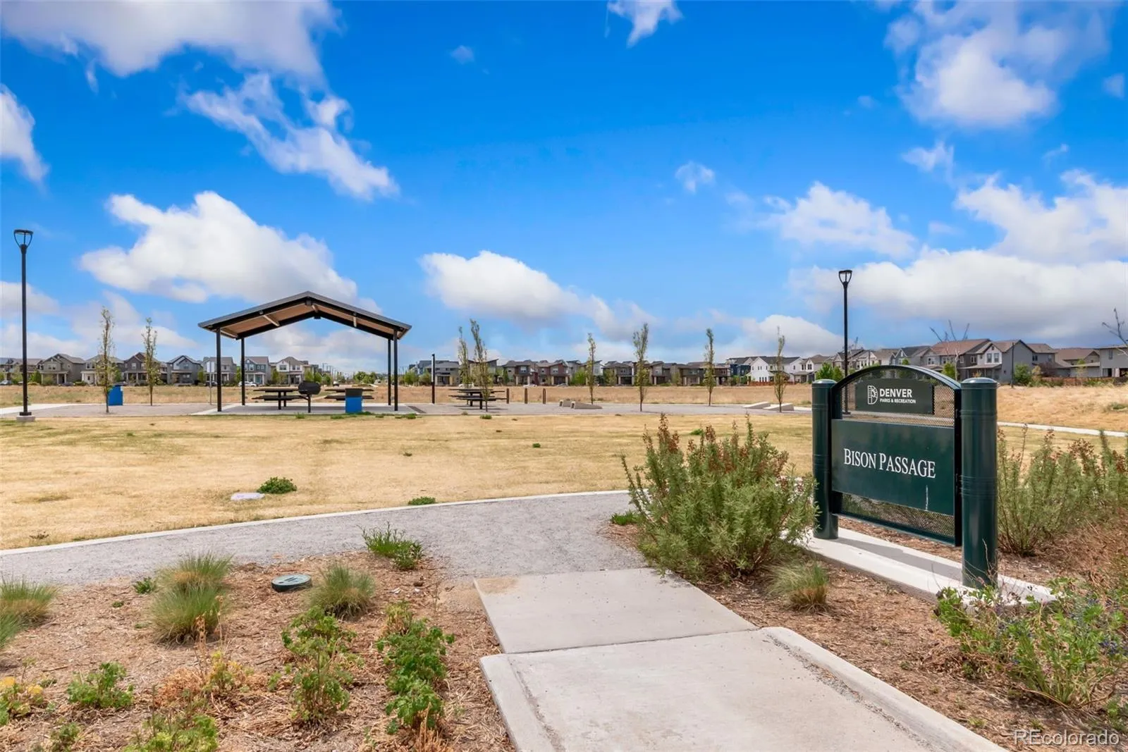 6306 N Elmira Court Denver CO 80238 | MLS #REC7074331 05122026135116 1600 41