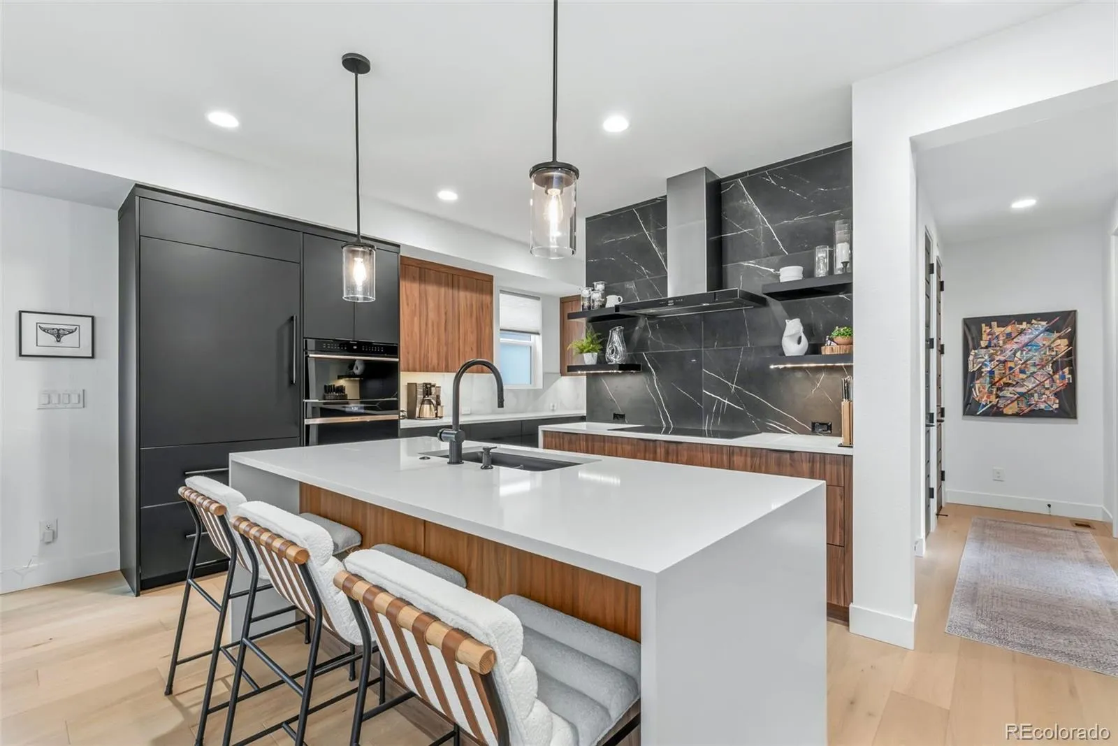 6306 N Elmira Court Denver CO 80238 | MLS #REC7074331 05122026135116 1600 8
