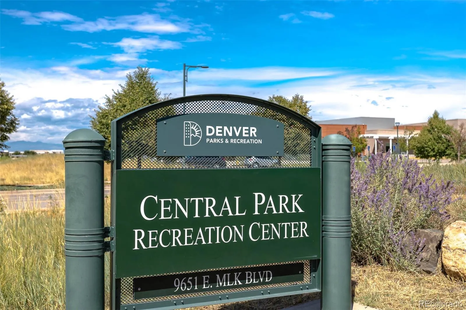 2378 N Emporia Street Aurora CO 80010 | MLS #REC7075161 04222026191933 1600 24