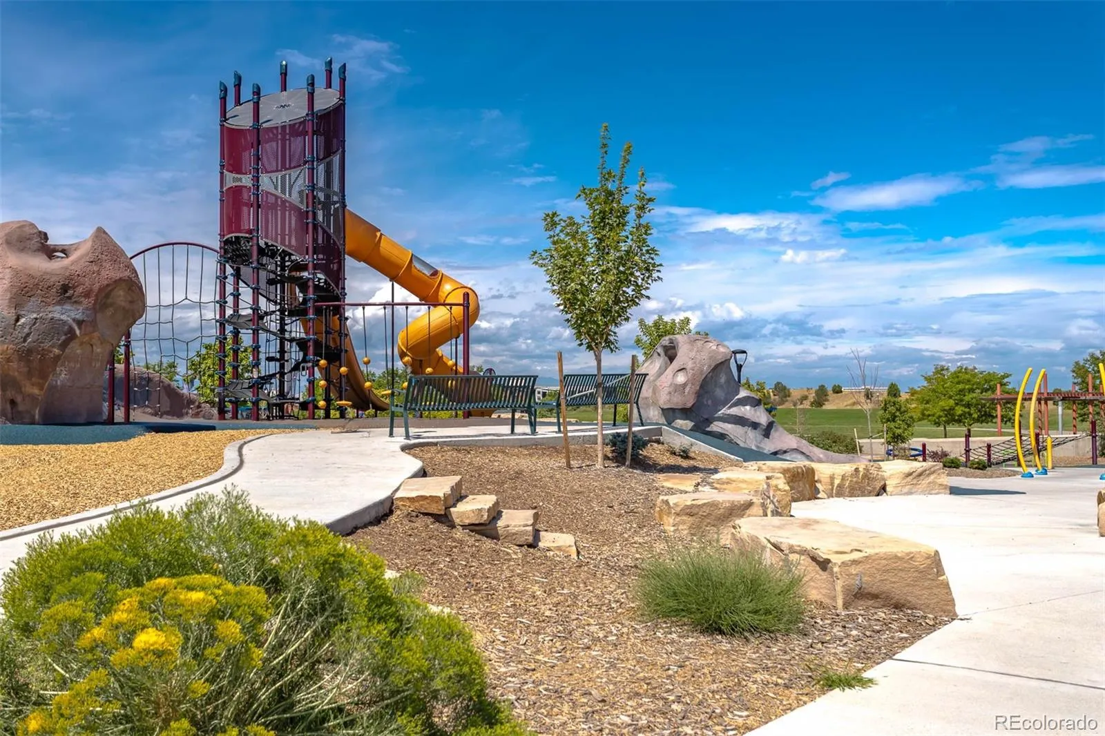 2378 N Emporia Street Aurora CO 80010 | MLS #REC7075161 04222026191933 1600 25