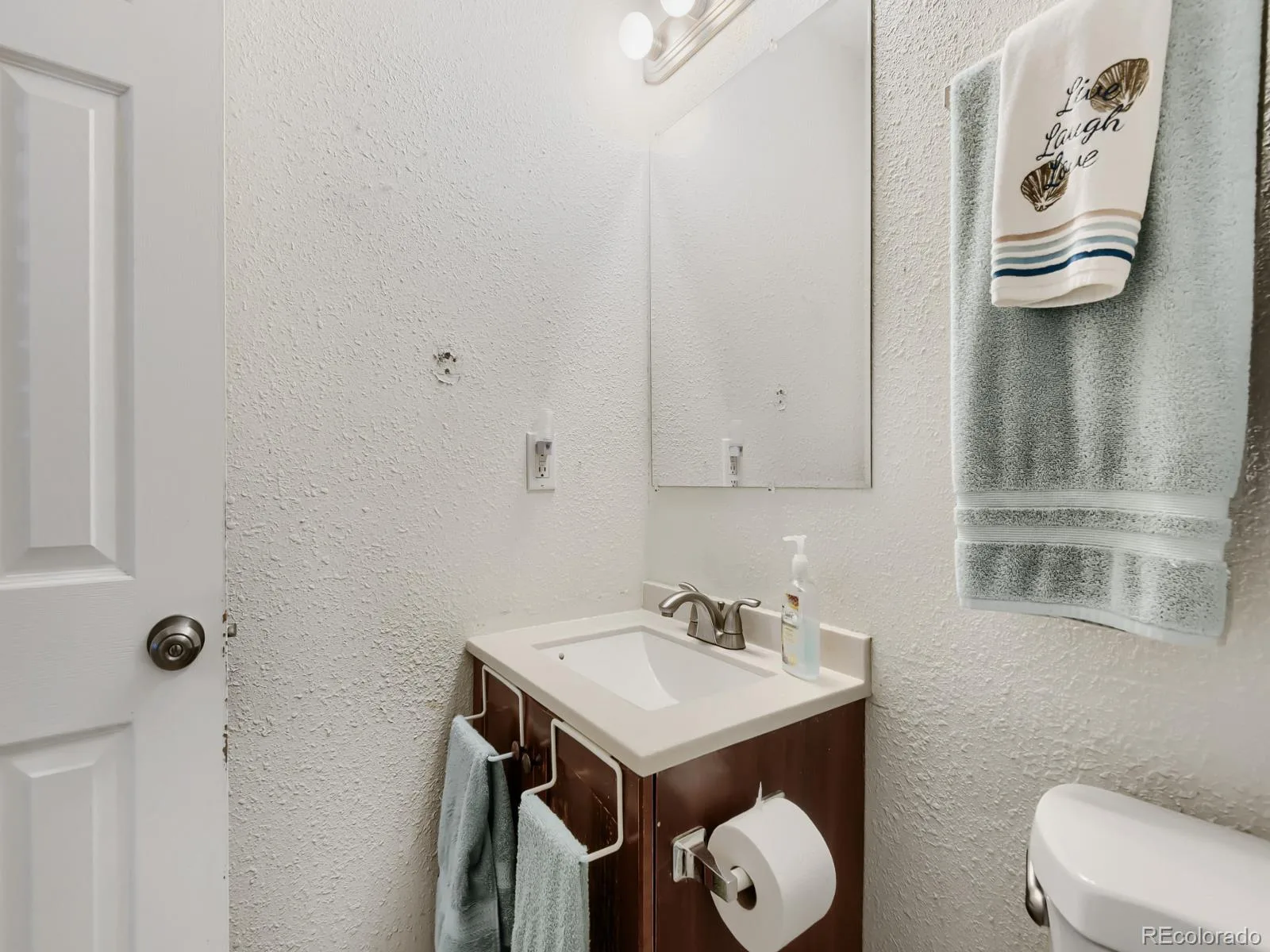 3176 S Idalia Street Aurora CO 80013 | MLS #REC7075889 08022026023913 1600 16