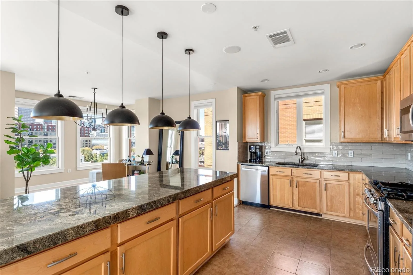 1630 N Clarkson Street #614 Denver CO 80218 | MLS #REC7077643 10122026164412 1600 15
