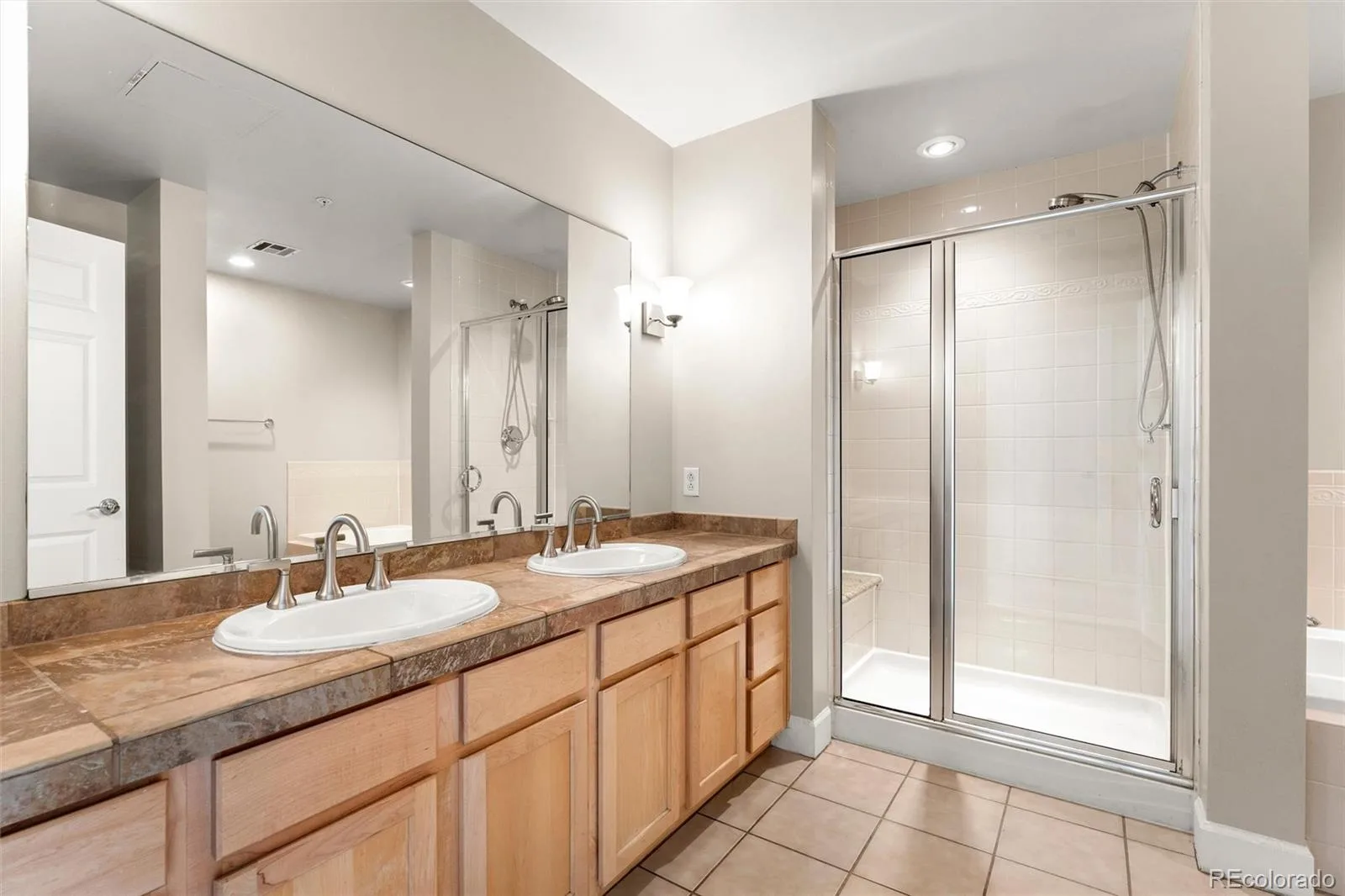 1630 N Clarkson Street #614 Denver CO 80218 | MLS #REC7077643 10122026164412 1600 22