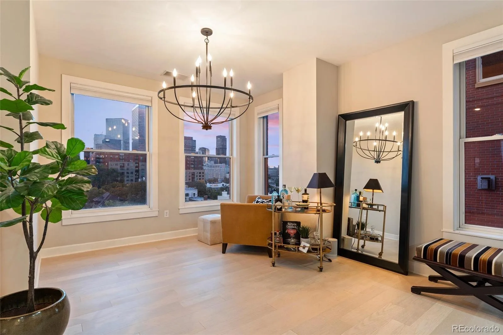 1630 N Clarkson Street #614 Denver CO 80218 | MLS #REC7077643 10122026164412 1600 44