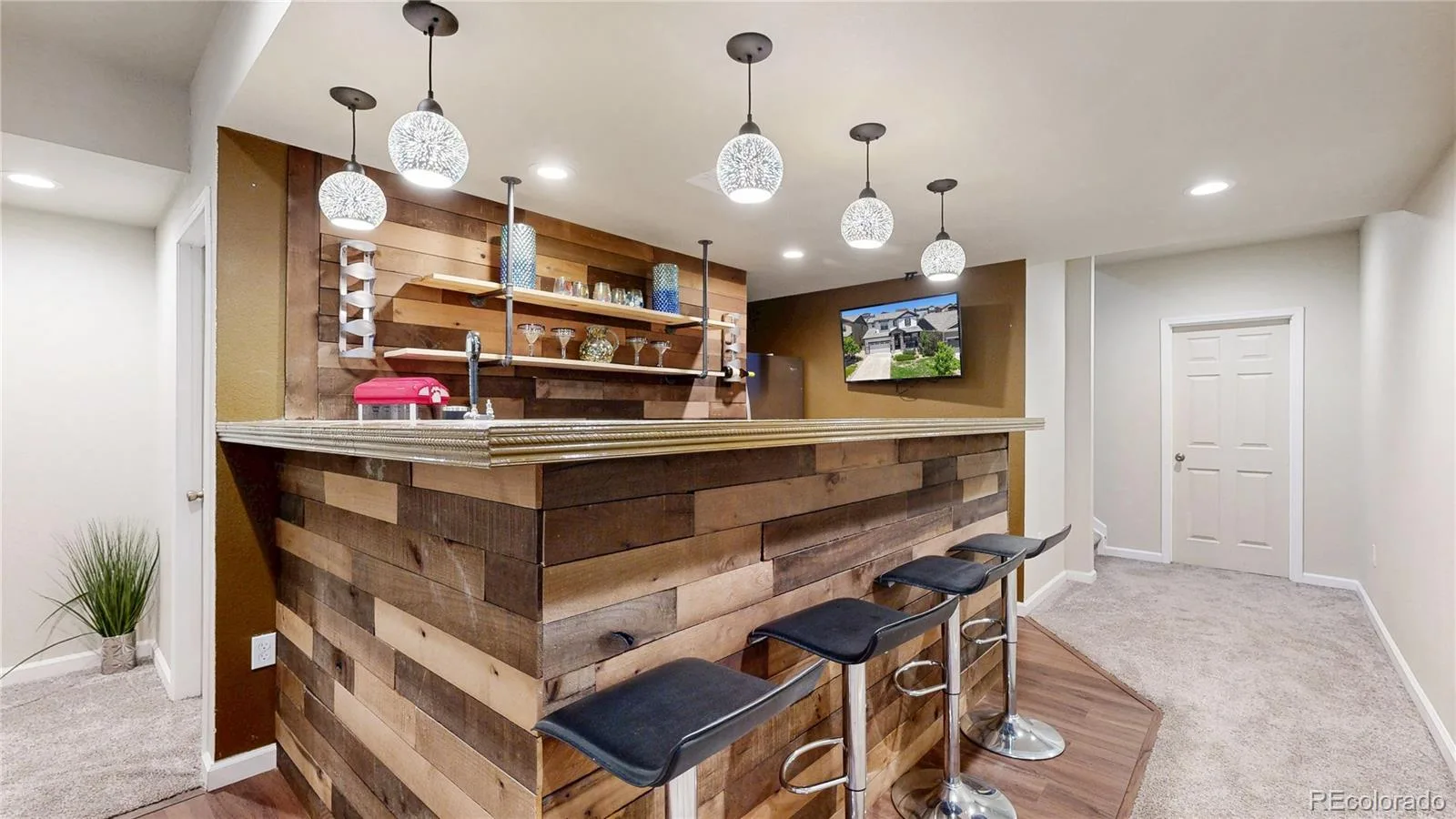 18189 W 85th Drive Arvada CO 80007 MLS #REC7078364 07102026181354 1600 35