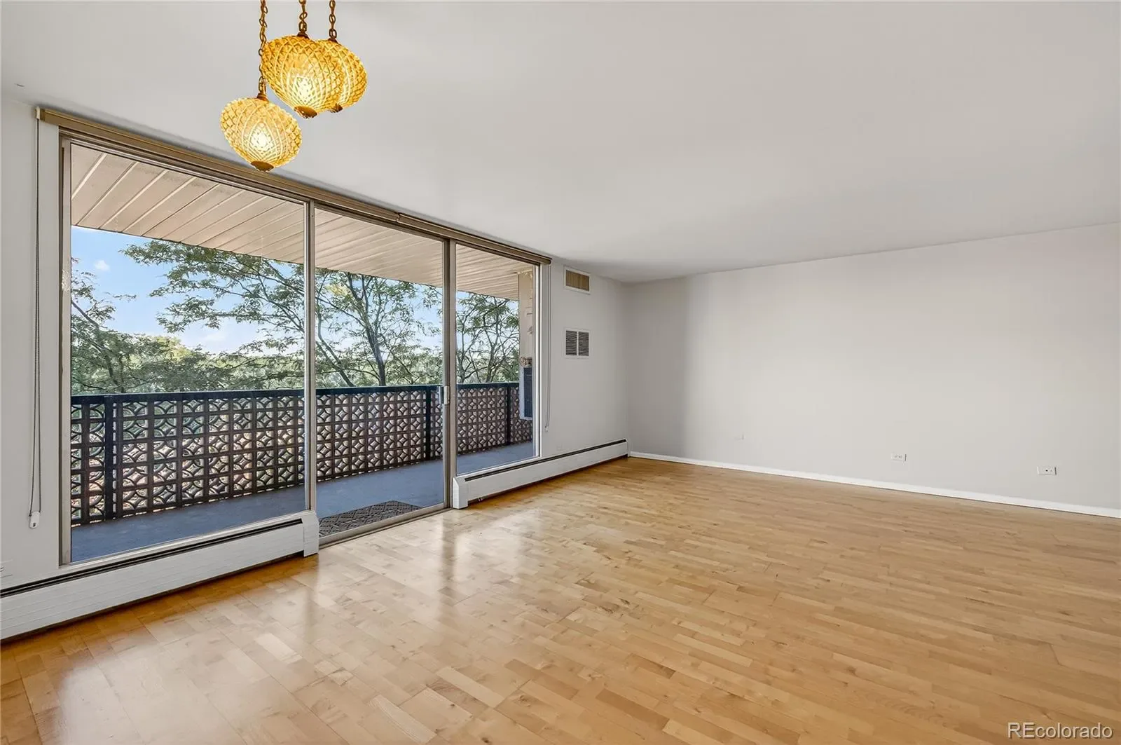 4570 E Yale Avenue #503 Denver CO 80222 | MLS #REC7078377 03252026190635 1600 4
