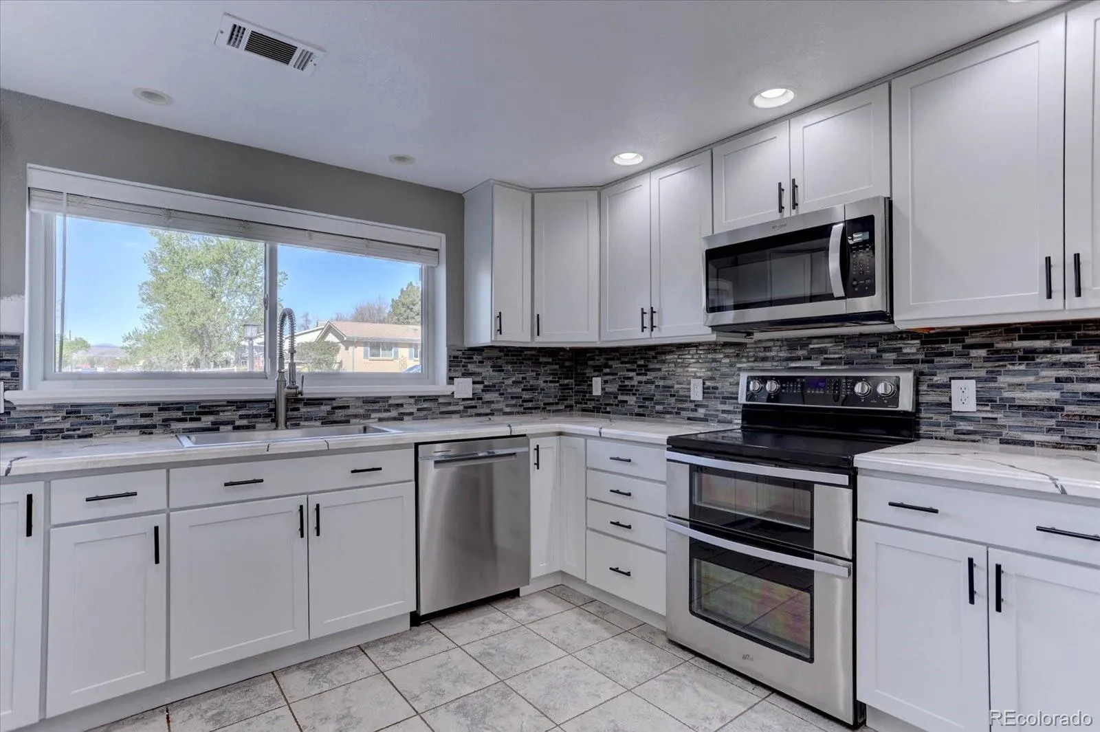 04172026100644 1600 1