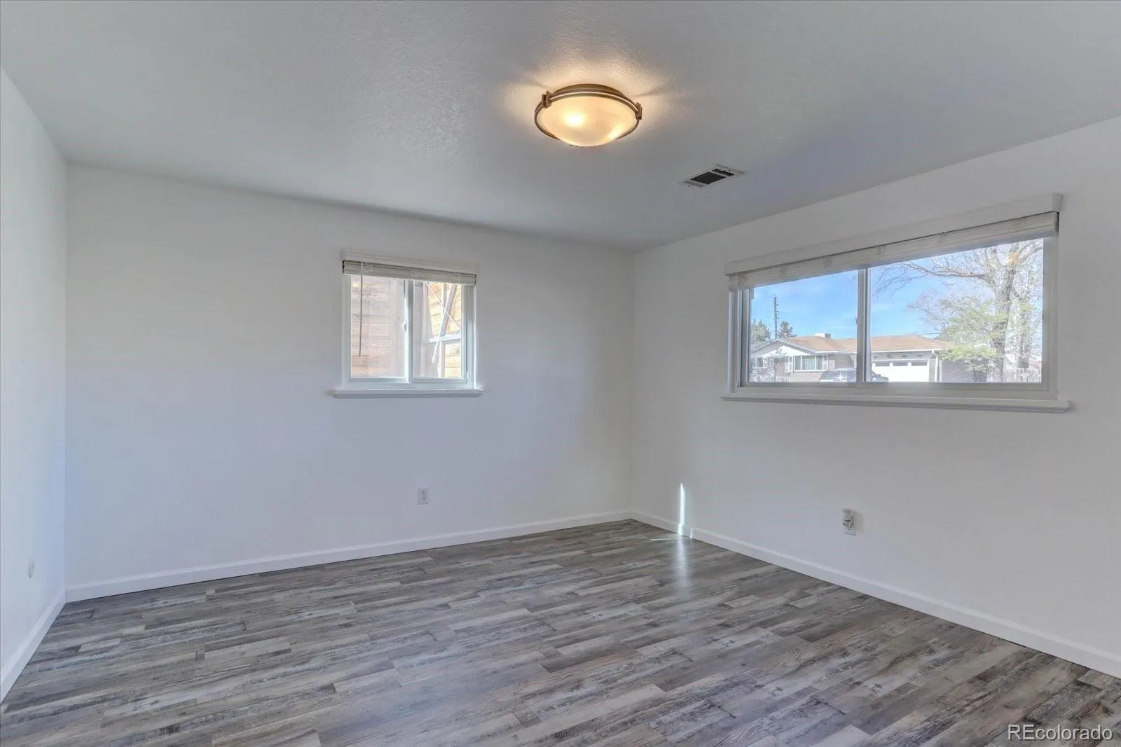 04172026100644 1600 12