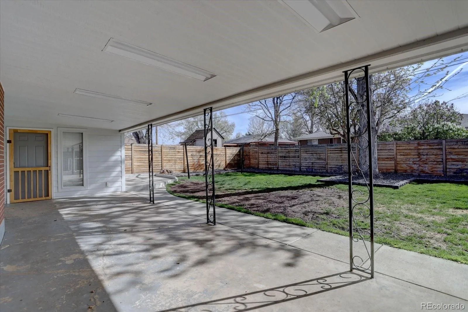 04172026100644 1600 29