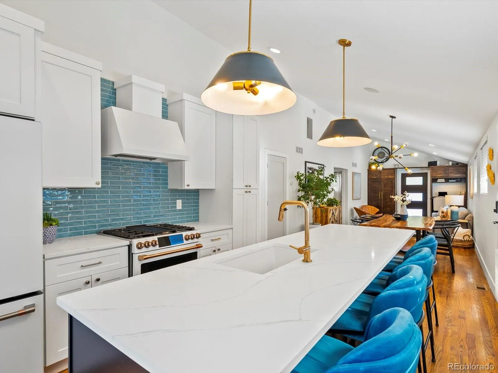 04172026035523 1600 11