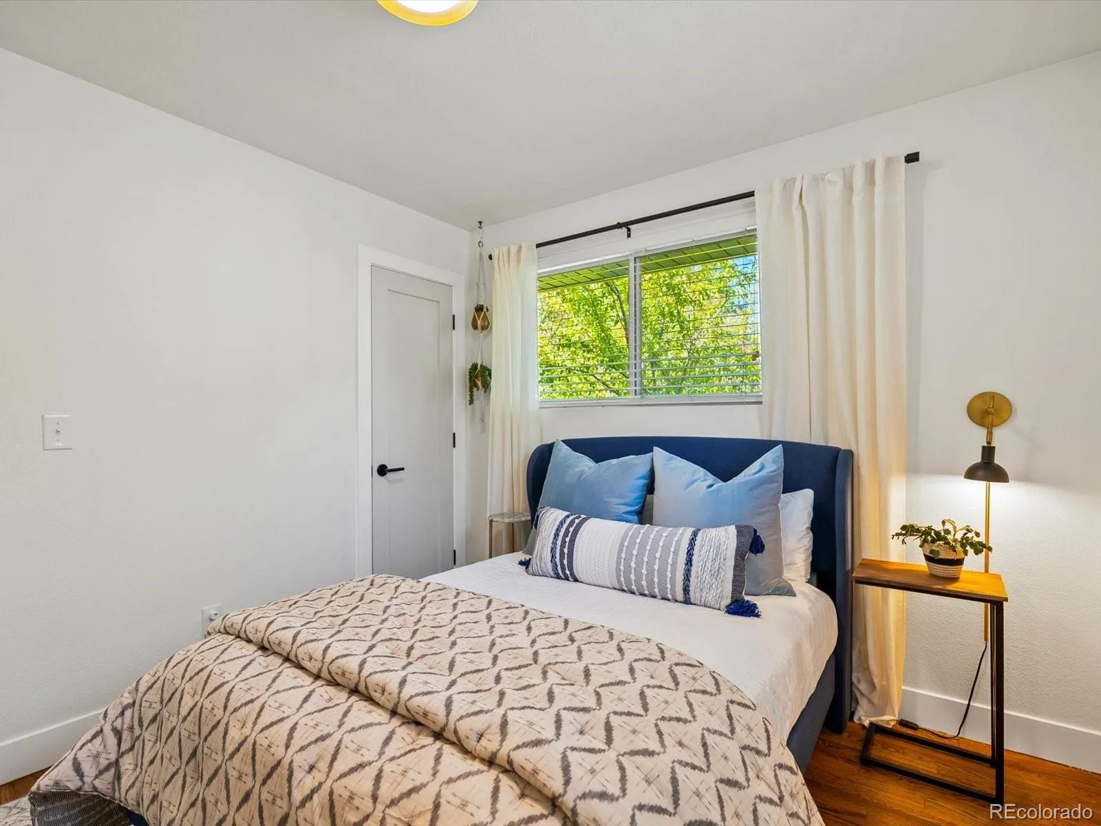 04172026035523 1600 20