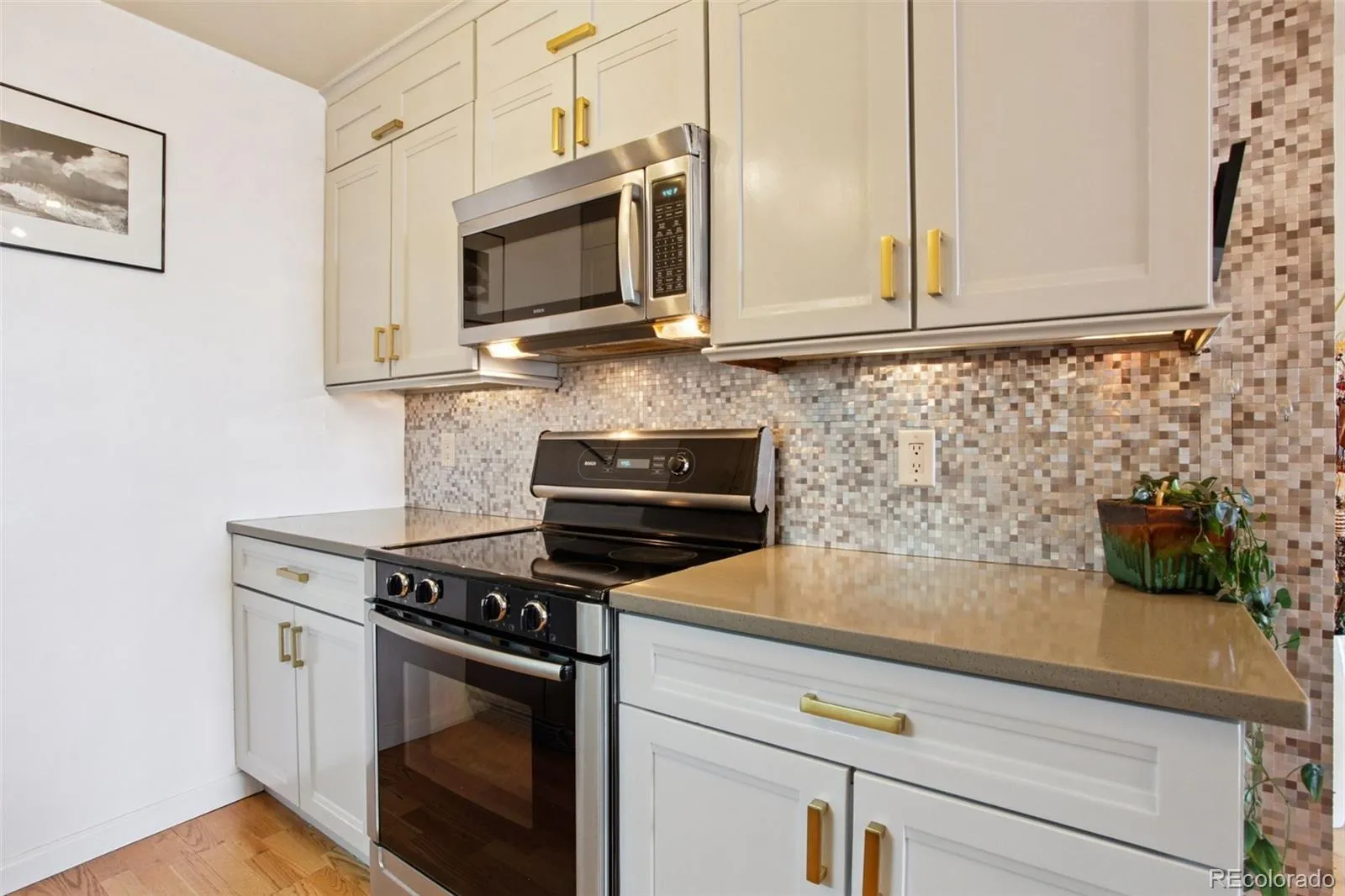 04082026165422 1600 17