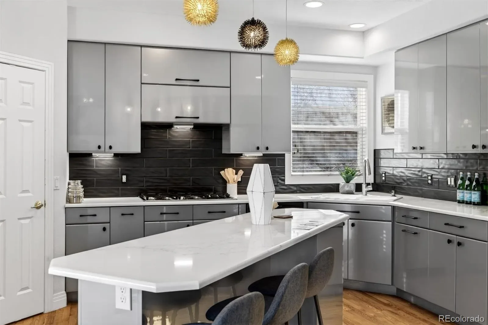 03132026055831 1600 20