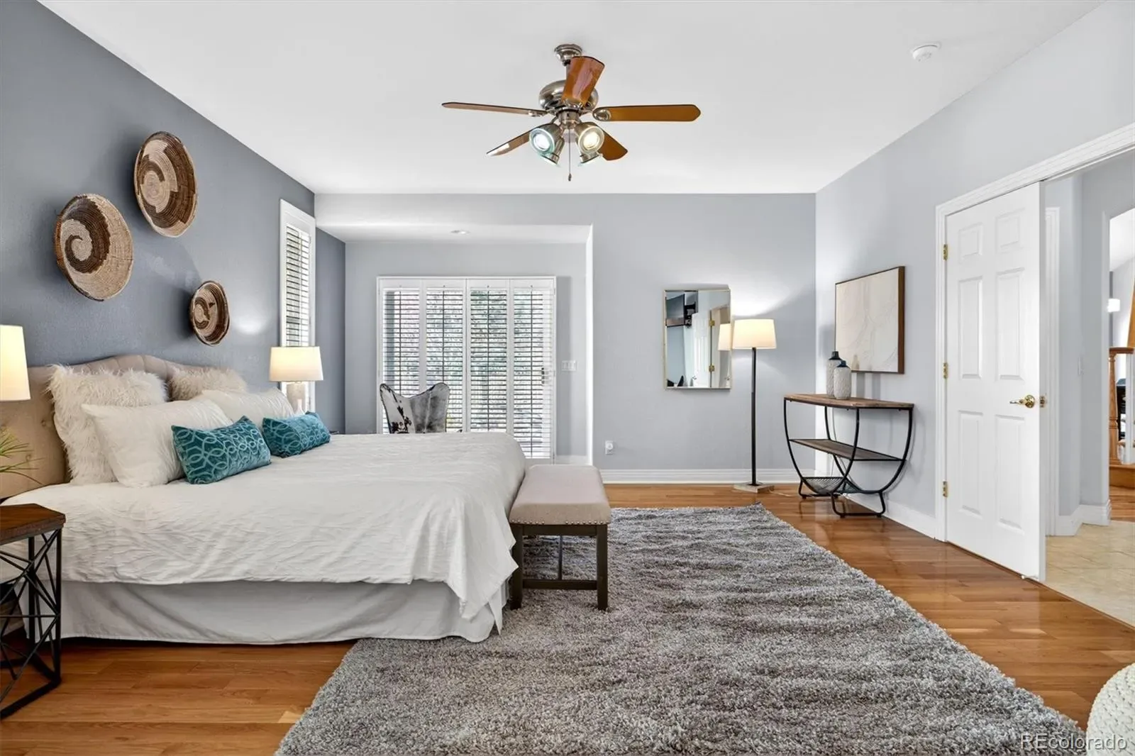 03132026055831 1600 32