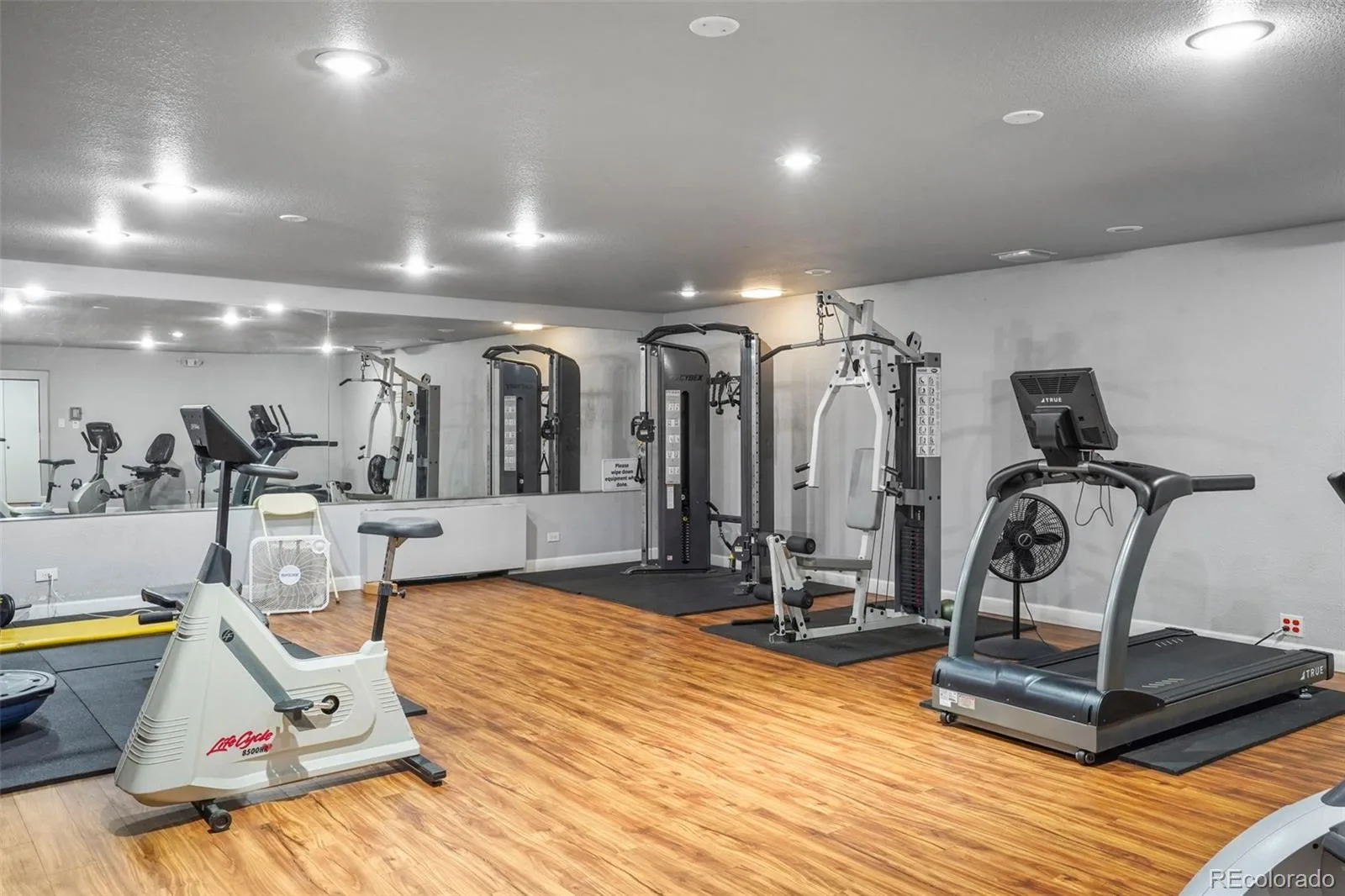 700 N Washington Street #205 Denver CO 80203 MLS #REC7084003 06192026040656 1600 23