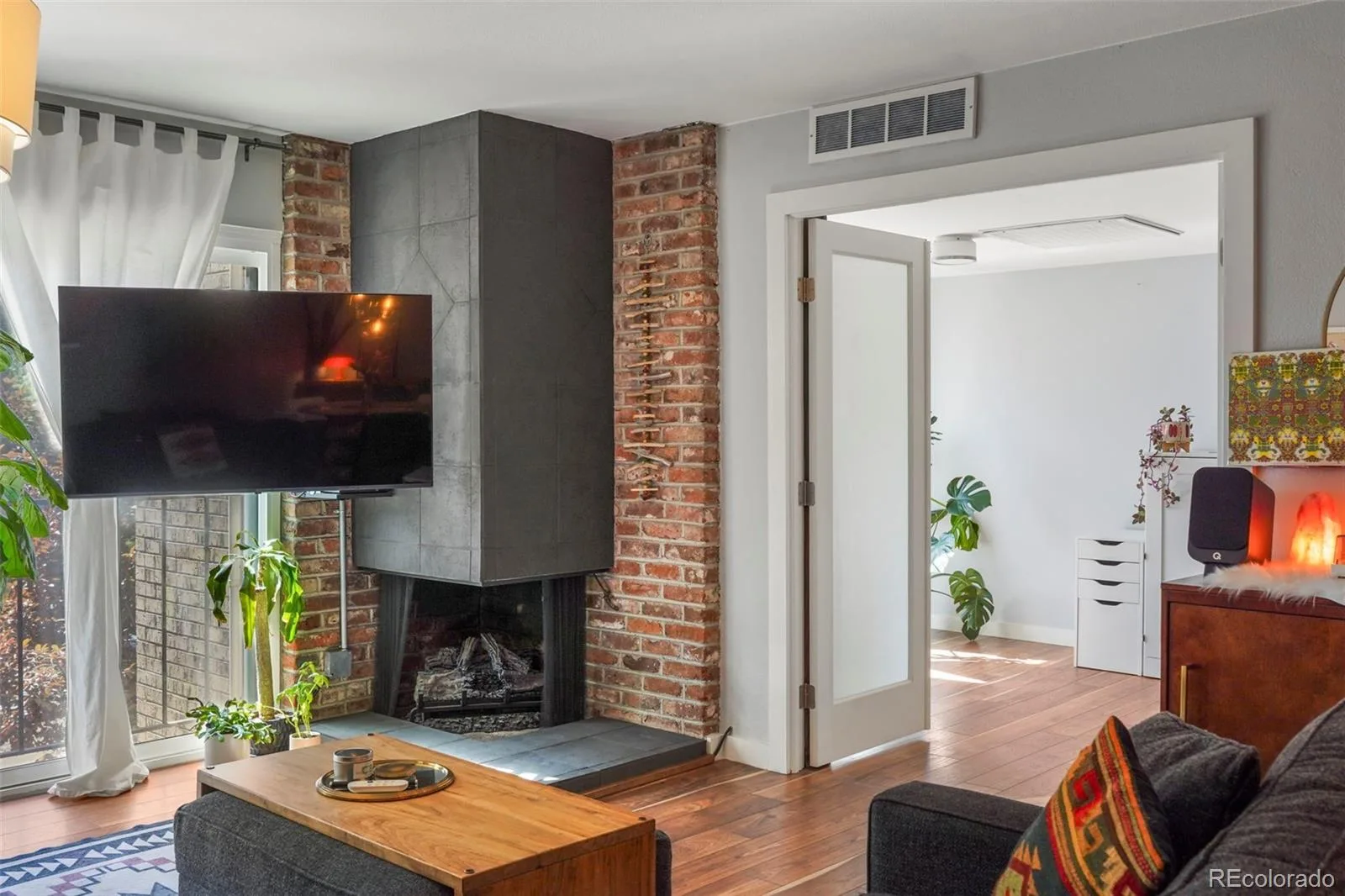 700 N Washington Street #205 Denver CO 80203 MLS #REC7084003 06192026040656 1600 6