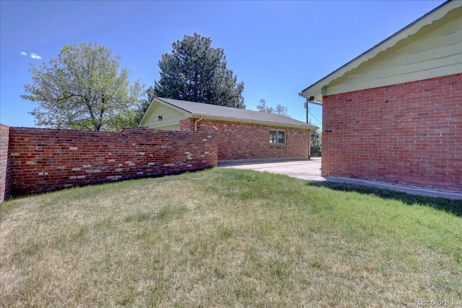 04212026194027 1600 32