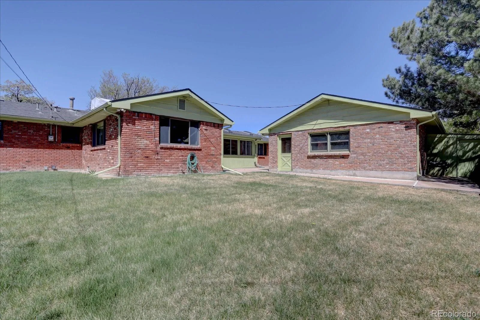 04212026194027 1600 33