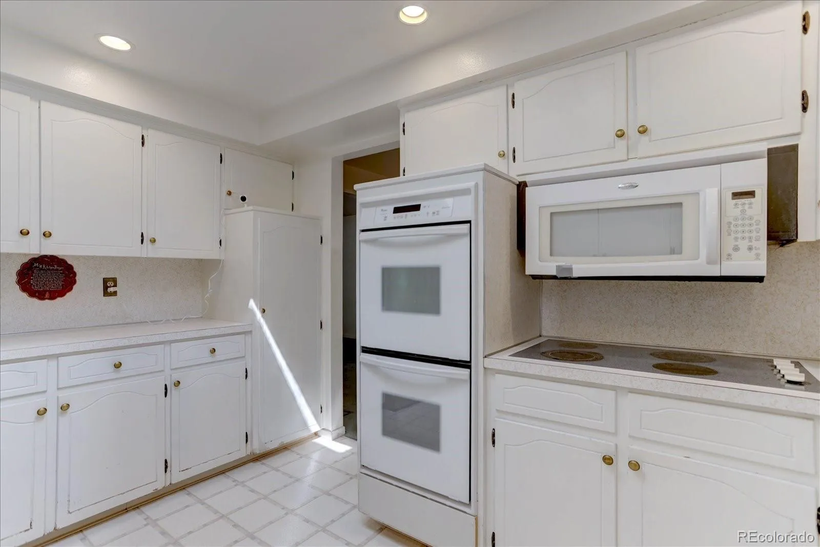 04212026194027 1600 8