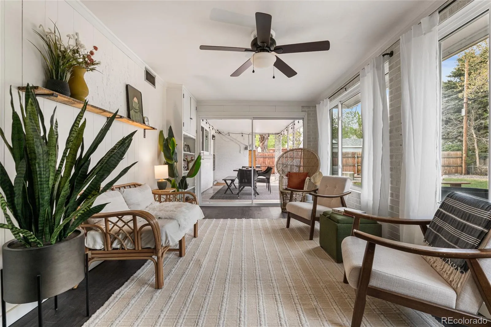 04152026180000 1600 14