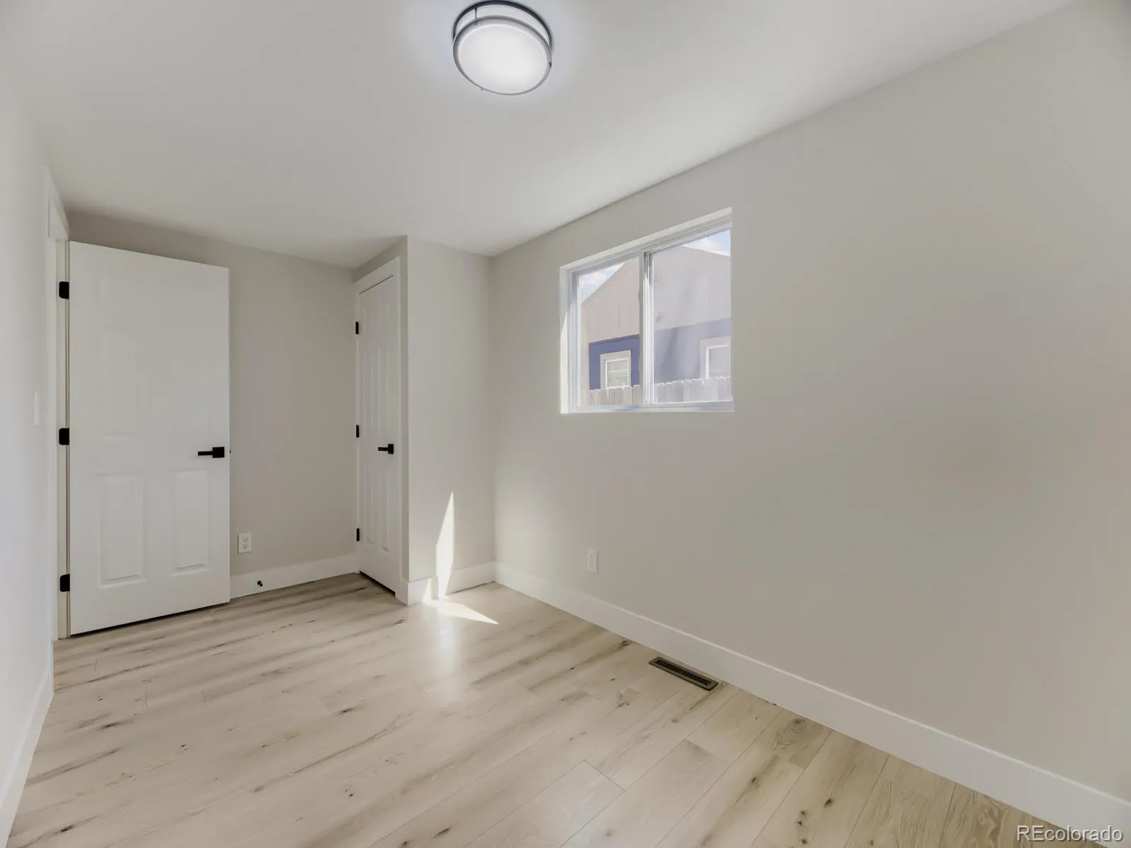 1171 Geneva Street Aurora CO 80010 MLS #REC7087081 05052026042042 1600 18