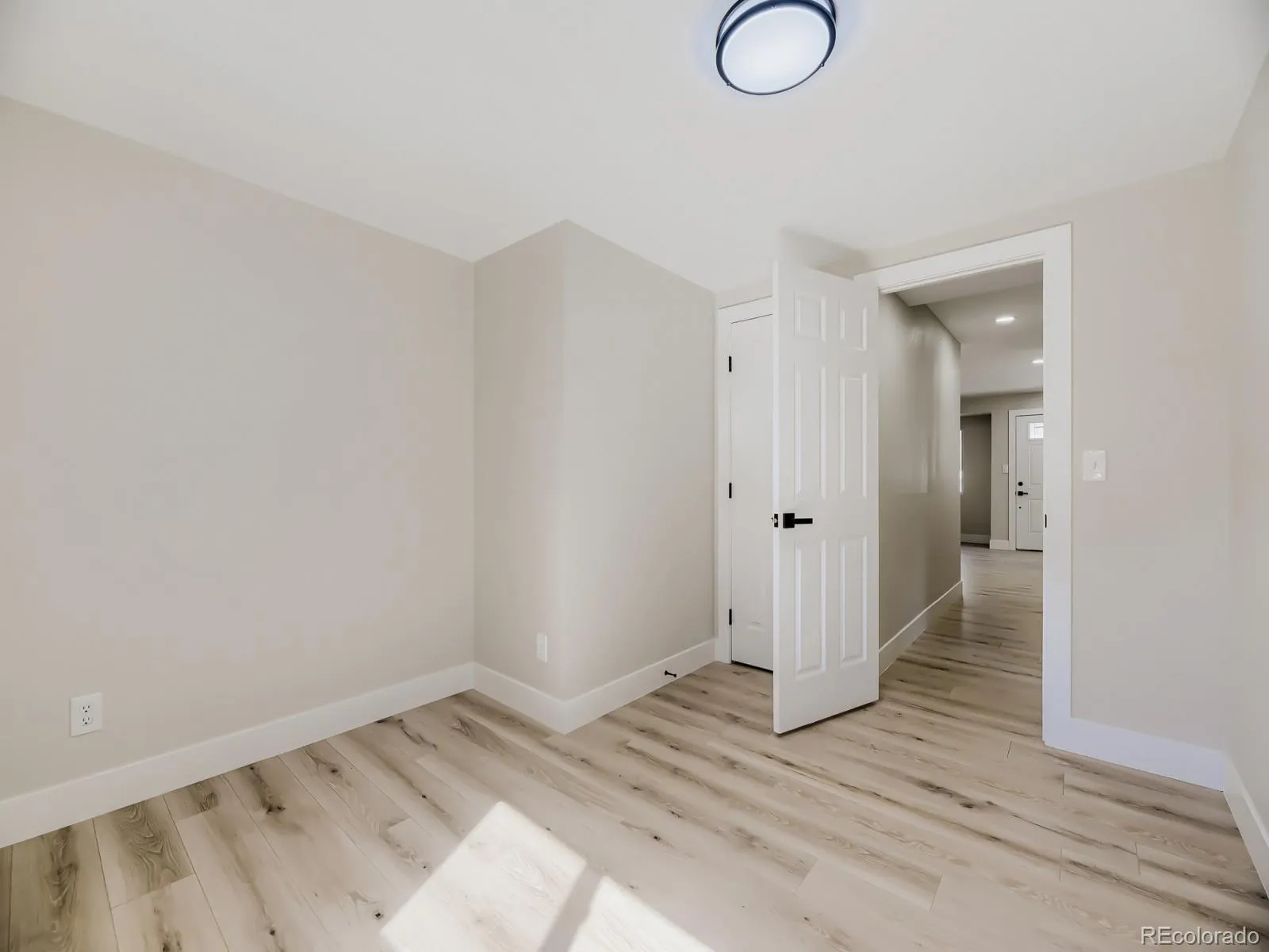 1171 Geneva Street Aurora CO 80010 MLS #REC7087081 05052026042042 1600 21