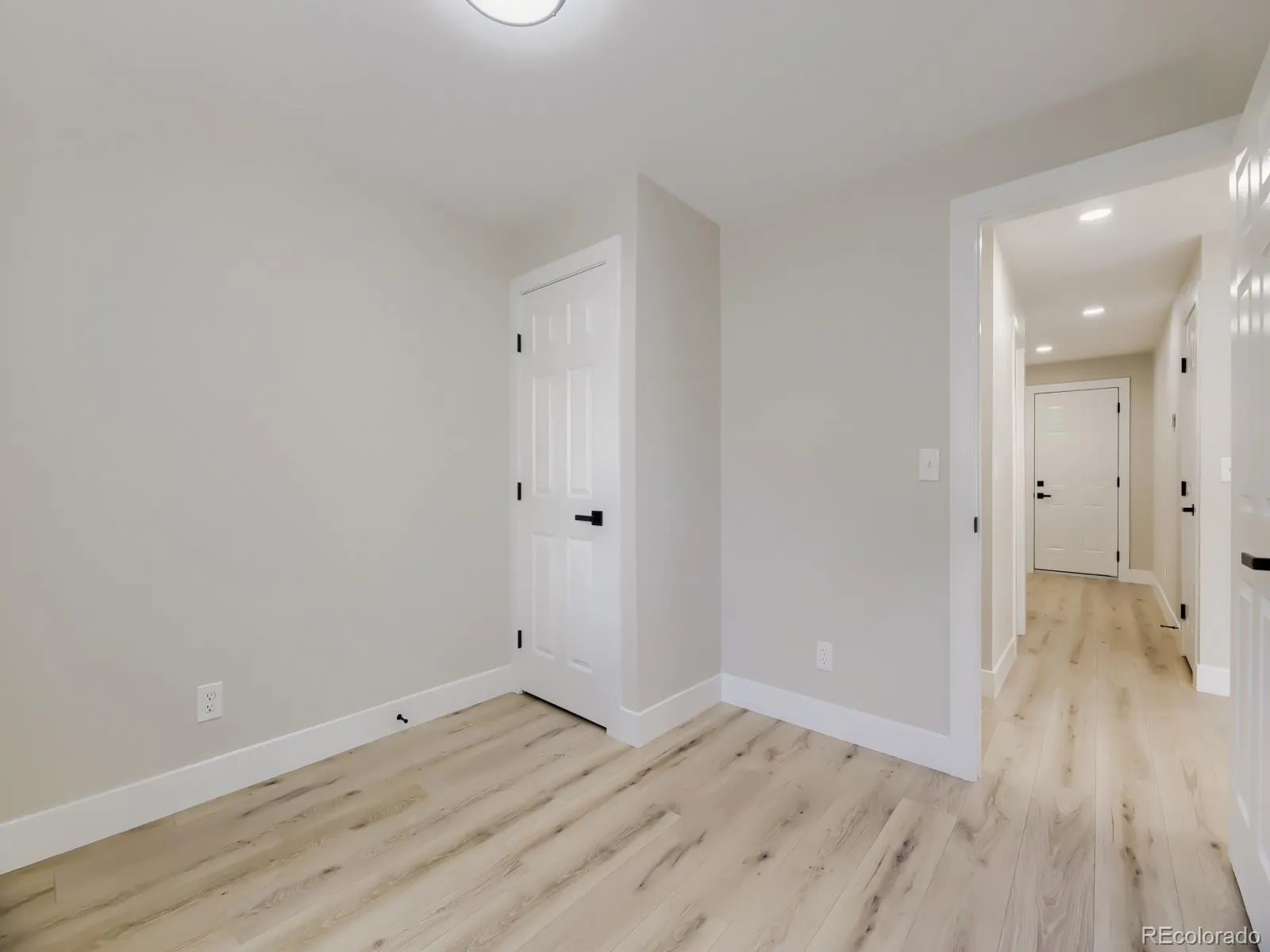 1171 Geneva Street Aurora CO 80010 MLS #REC7087081 05052026042042 1600 22